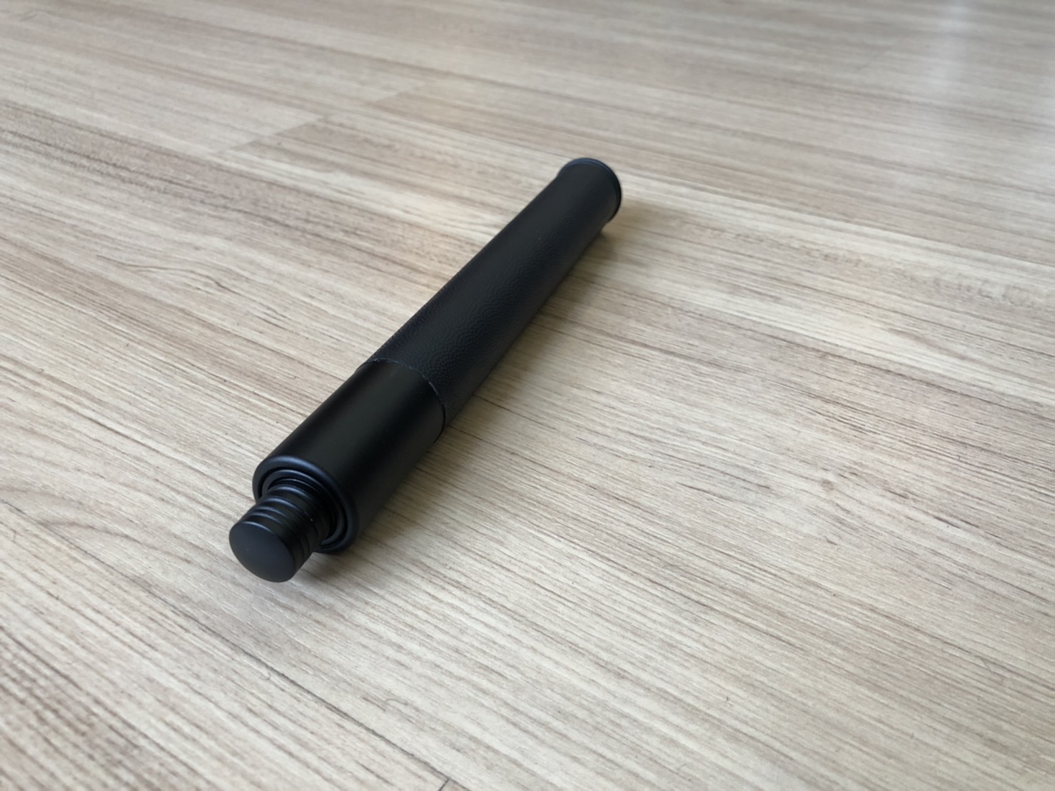 ดิ้วแข็ง กระบองยืดหด Expandable baton