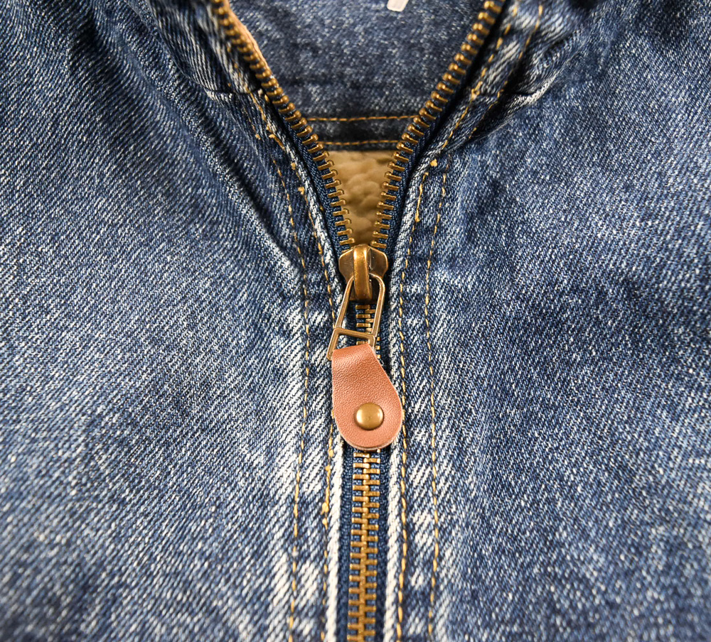 Wrangler®แท้ อก 45 เสื้อยีนส์ เสื้อแจ็คเก็ตยีนส์ ผู้ชาย แรงเลอร์ สียีนส์ บุขน เสื้อแขนยาว เสื้อกั๊ก เนื้อผ้าดี Made in CHINA