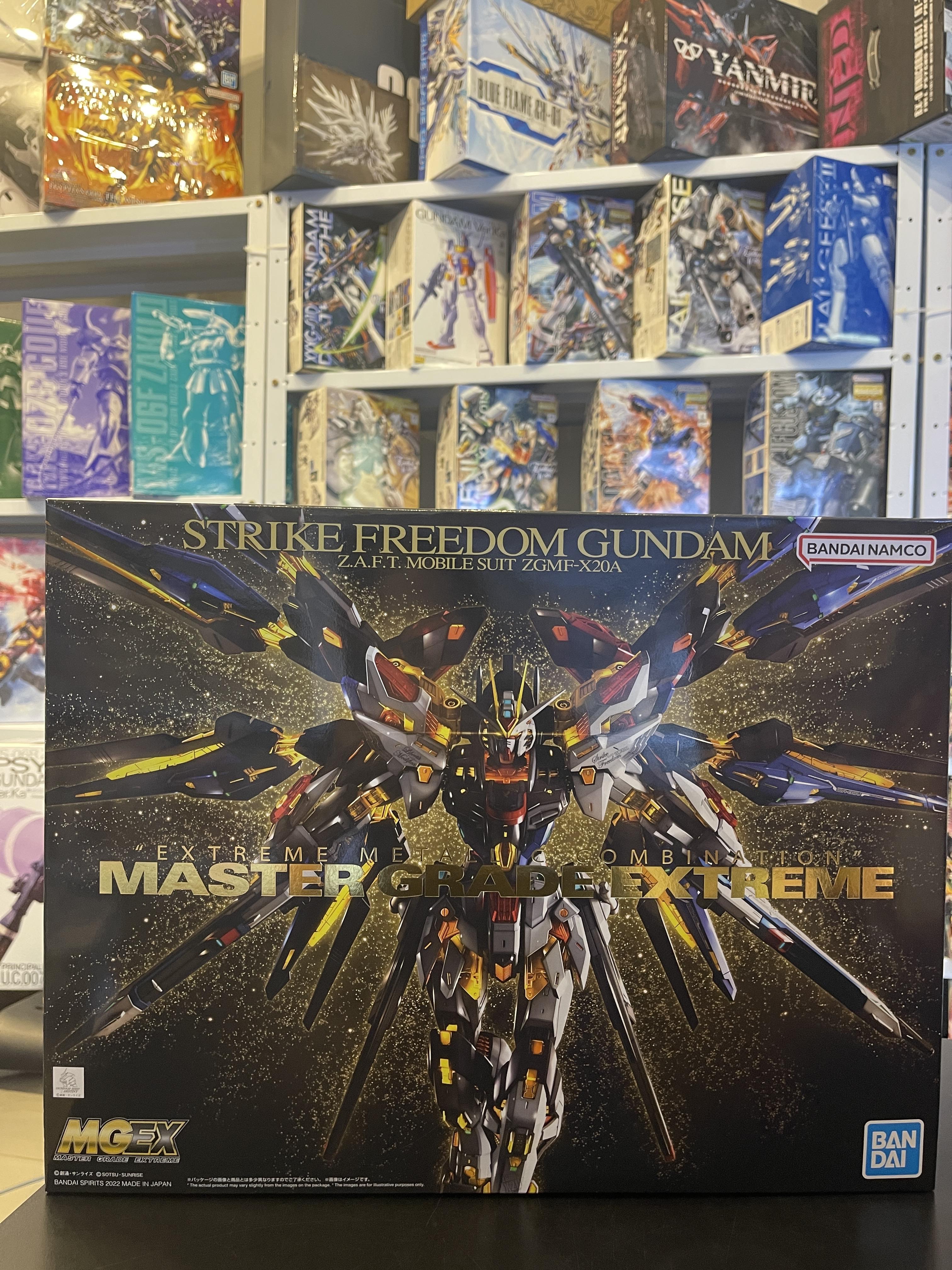 MGEX 1/100 STRIKE FREEDOM GUNDAM