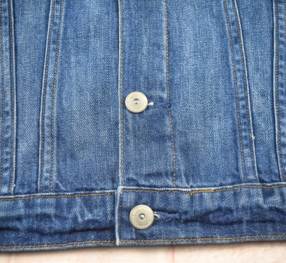 earth music&ecologyแท้ รอบอก 36 เสื้อแจ็คเก็ตยีนส์ ผู้หญิง เอิร์ธ มิวสิค แอนด์ อีโคโลจี สียีนส์ เสื้อแขนยาว เนื้อผ้าดี