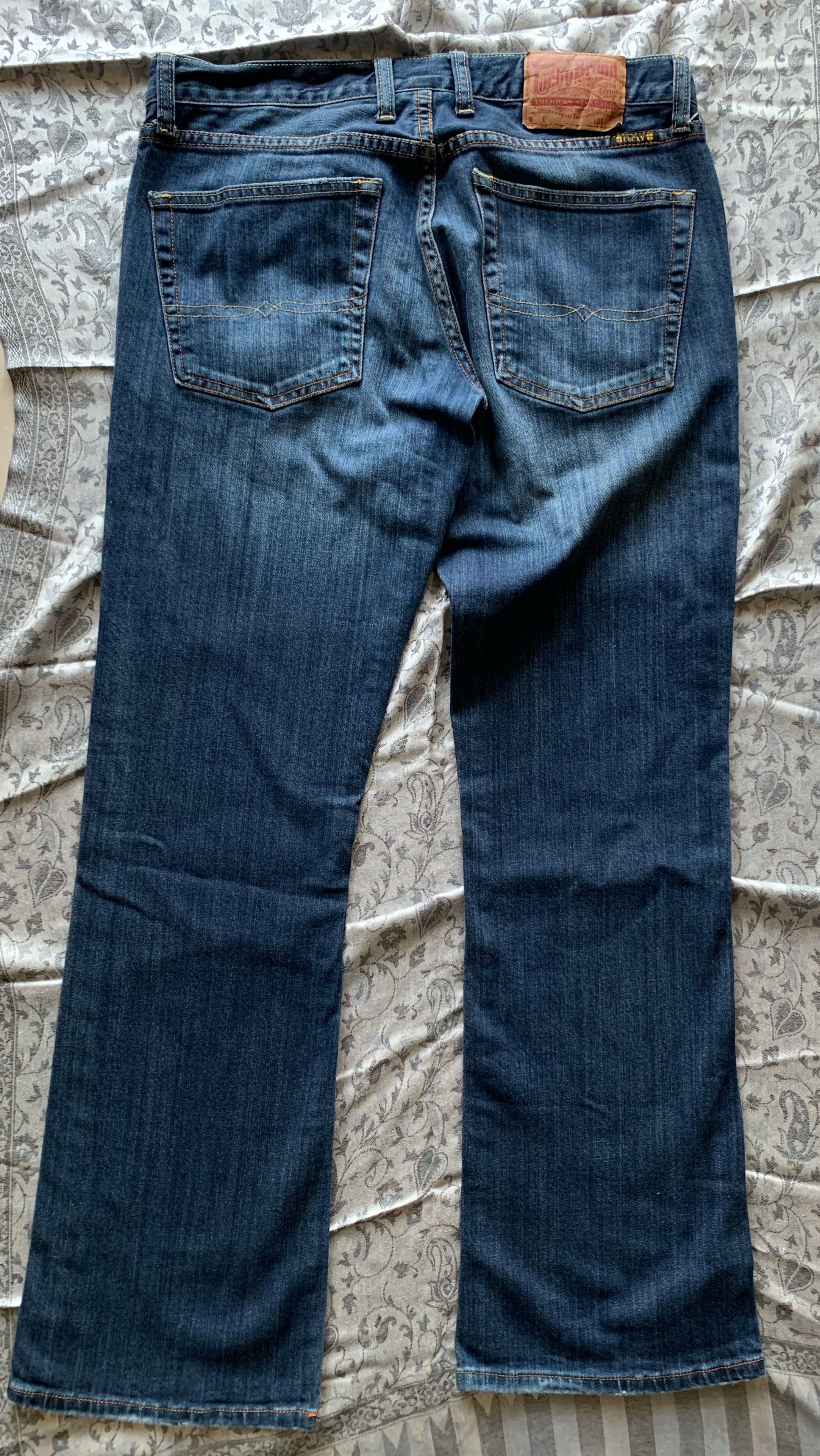 กางเกงยีนส์มือสอง LuckyBrand For Lady