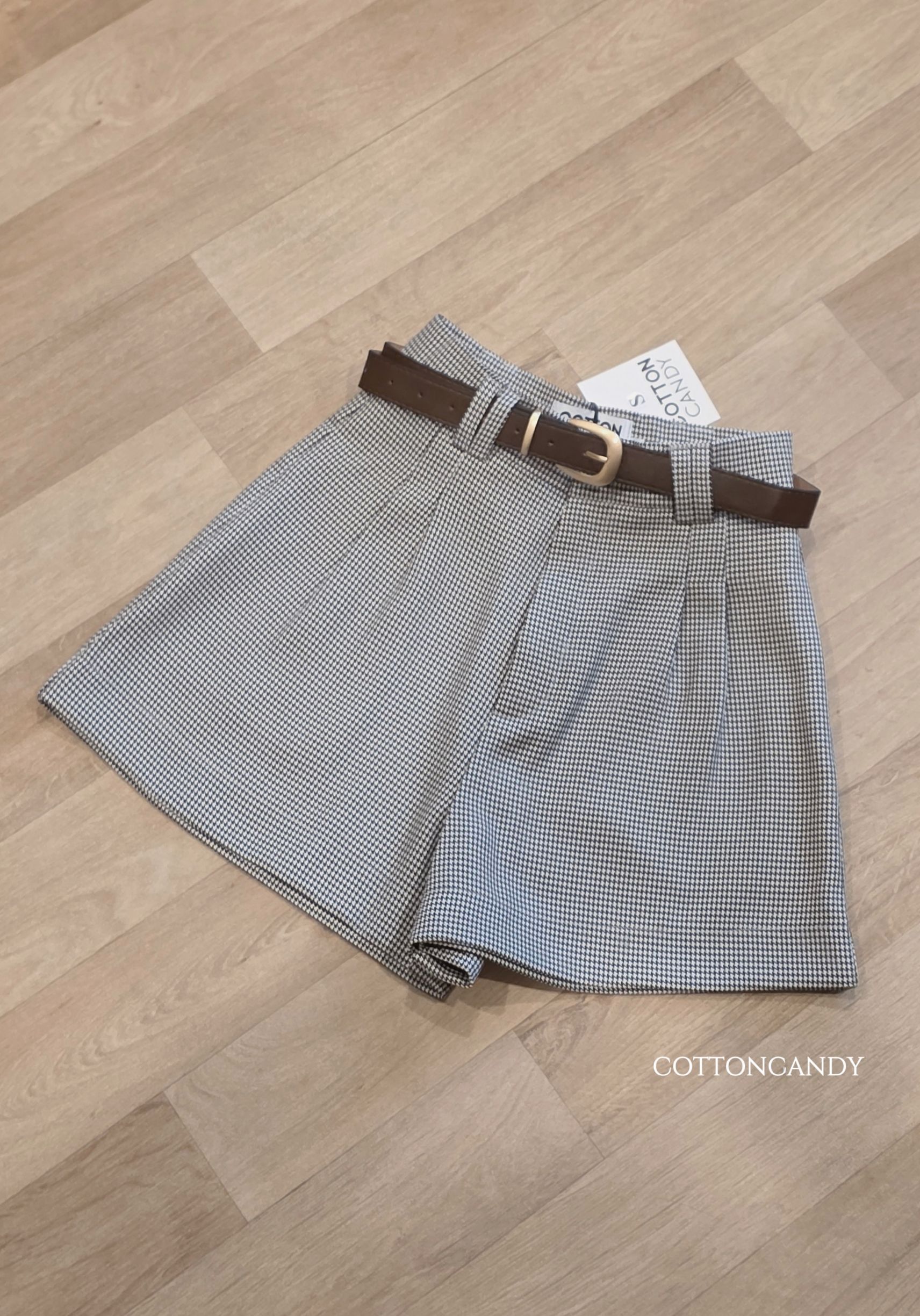 Tag#cottoncandy กางเกง ขาสั้น ผ้าเกรดนำเข้าเนื้อพรีเมี่ยมมากๆ ผ้าดี แพทเทิลดี ใส่สวย พลางหุ่นพลางสะโพก ใส่สบายไม่ฟิตต้นขา บอกเลยสวยดีมากๆคร่าาาา