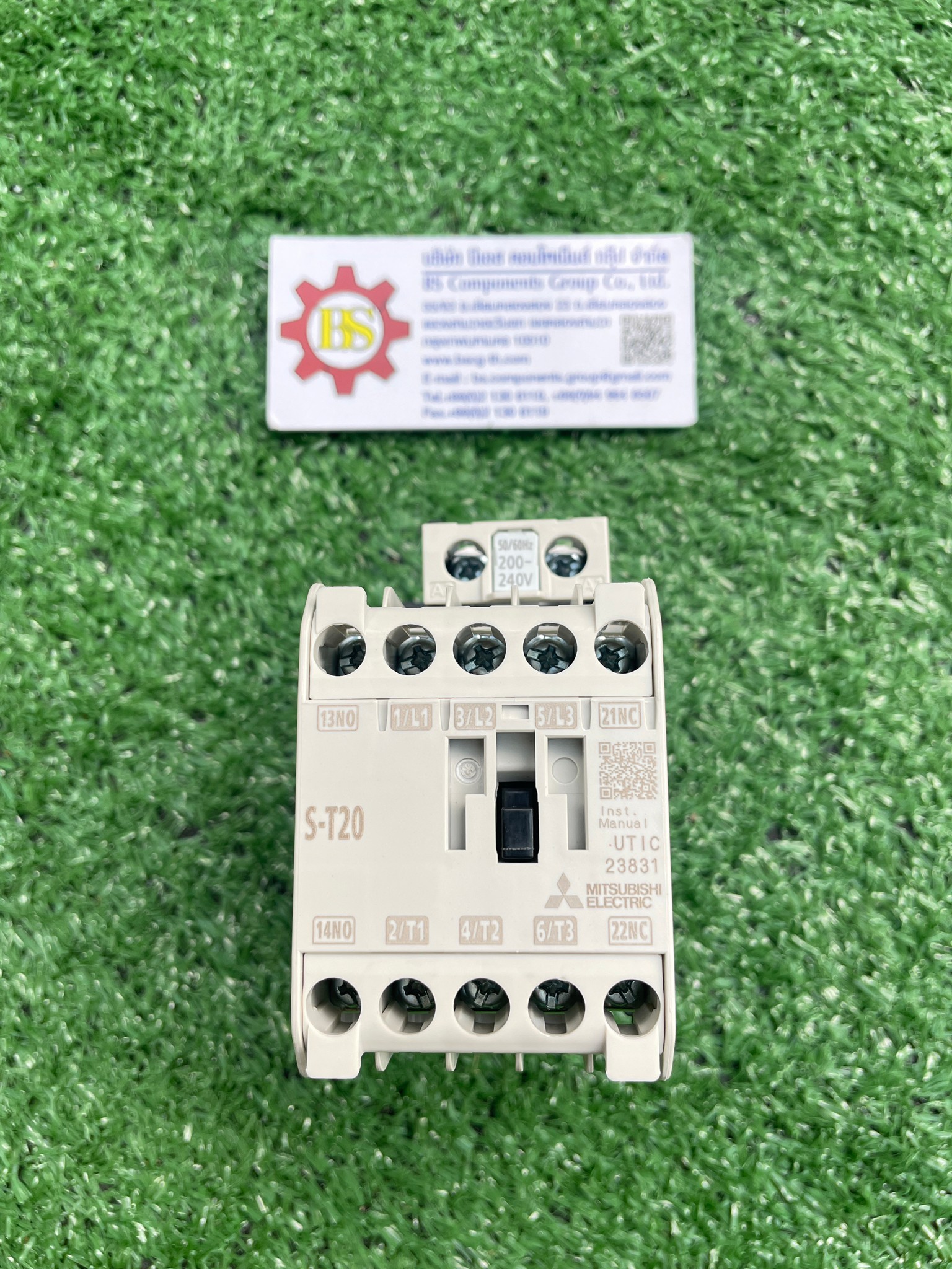 MITSUBISHI : คอนแทคเตอร์ S-T20 coil220Vac