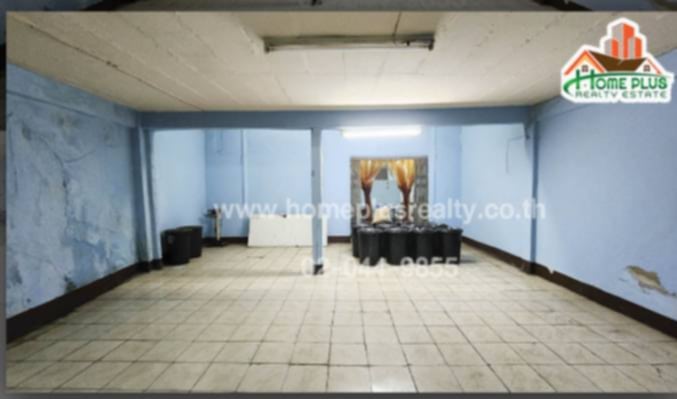 อาคารพาณิชย์ 3 ชั้นครึ่ง 2 คูหา ติดถนนเอกชัย สมุทรสาคร (ใกล้โลตัส โกเฟรช ซูเปอร์มาร์เก็ต โพธิ์แจ้) พื้นที่กว้างเหมาะทำโรงงานขนาดเล็ก ทำเลดี ติดถนน ริมชุมชน