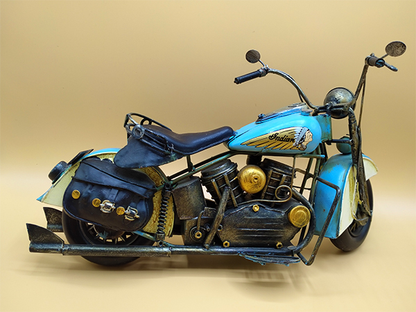 INDIAN รถเหล็กวินเทจ รถช็อปเปอร์ โมเดลรถเหล็ก โมเดลจำลอง