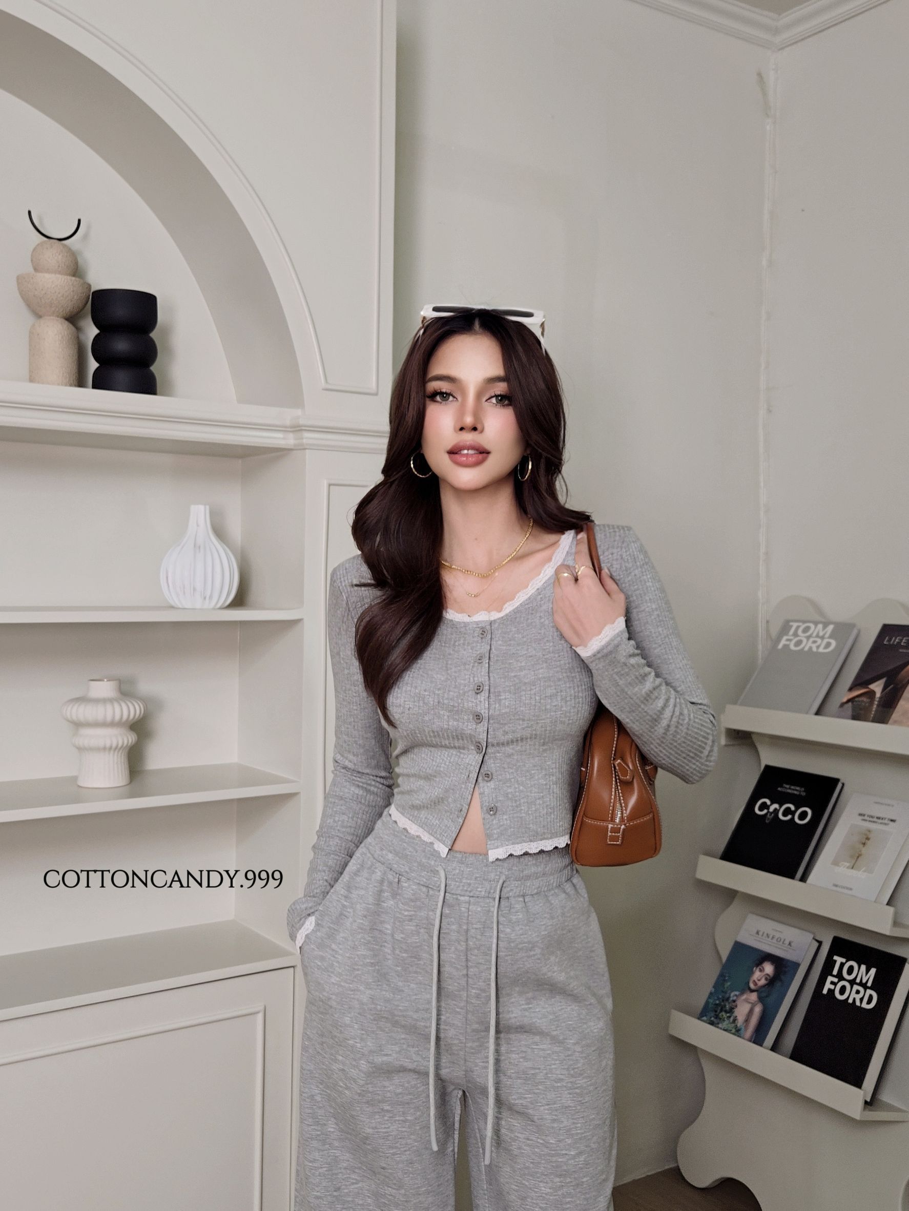 Tag#cottoncandy เซทสปอตล่าสุด ตัวเสื้อผ้ายืดเนื้อดี+ พร้อมกางเกงวอร์มผ้านาโนเนื้อเด้งยืดหยุ่นอย่างดี