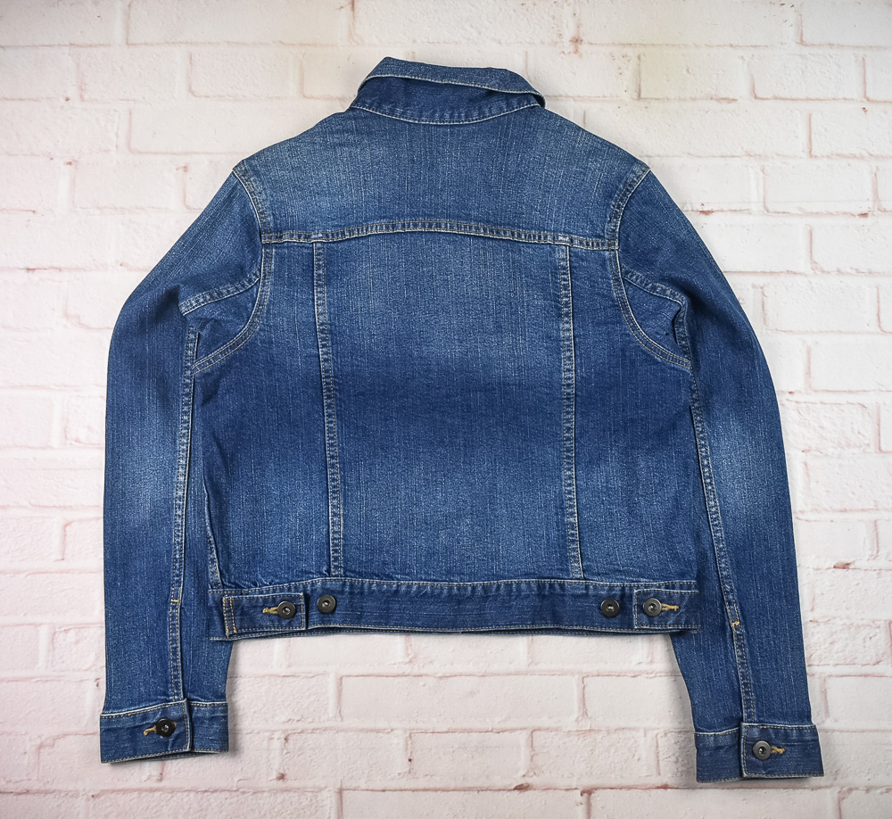 UNIQLOแท้ รอบอก 37 เสื้อแจ็คเก็ตยีนส์ ผู้หญิง ยูนิโคล่ สียีนส์ เสื้อแขนยาว เนื้อผ้าดี