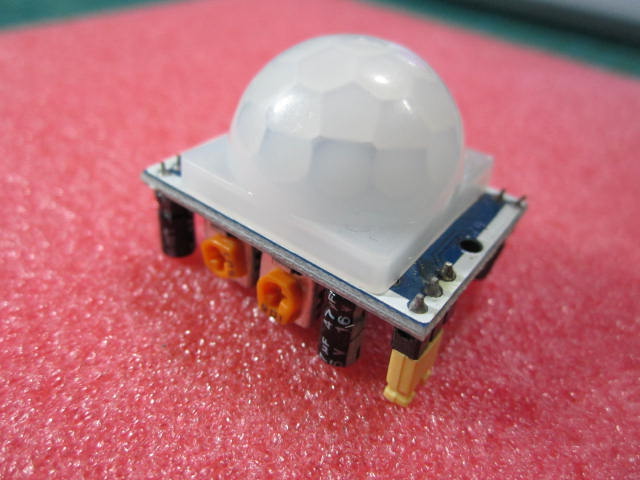 HC-SR501เซ็นเซอร์อินฟราเรดจับการเคลื่อนไหว