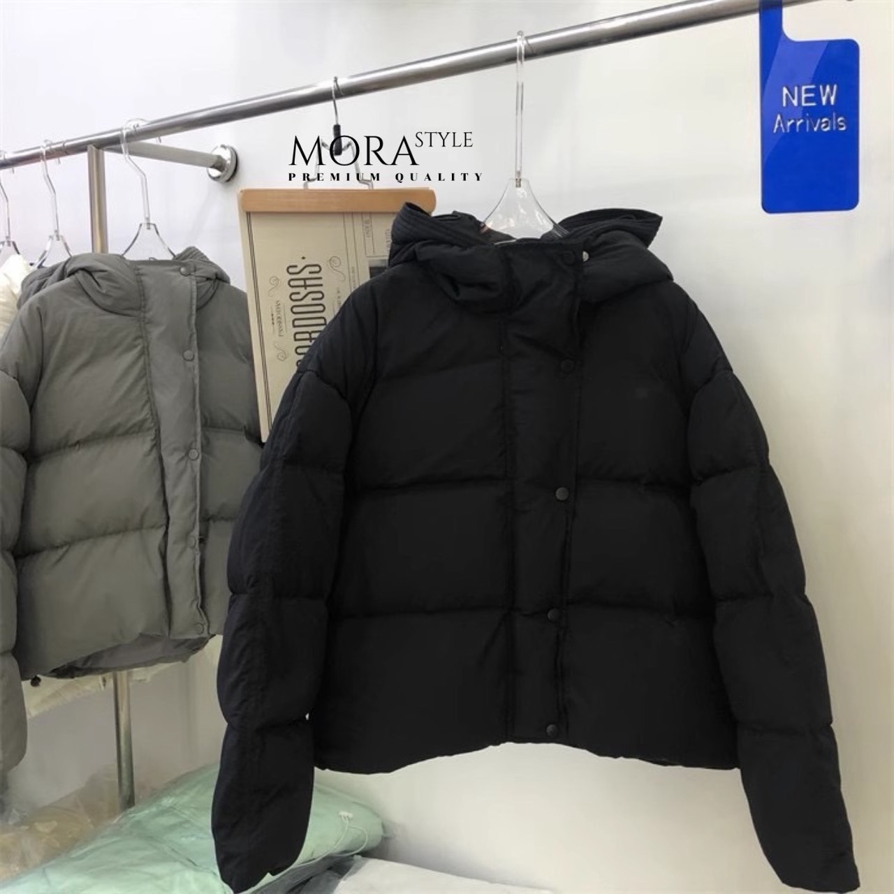 เสื้อกันหนาว ผ้าหนานุ่ม ใครมีแพลนไปต่างประเทศเป็นอีกรุ่นที่ต้องมีติดตู้ไว้เลยนะคะ น้องน่ารักมากสวยหรูดูแพงมากๆเลยค่าาา