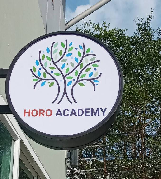 #ป้ายกล่องไฟวงกลมหน้าอะคริลิคติดสติ๊กเกอร์ #กล่องไฟติดหน้าร้าน