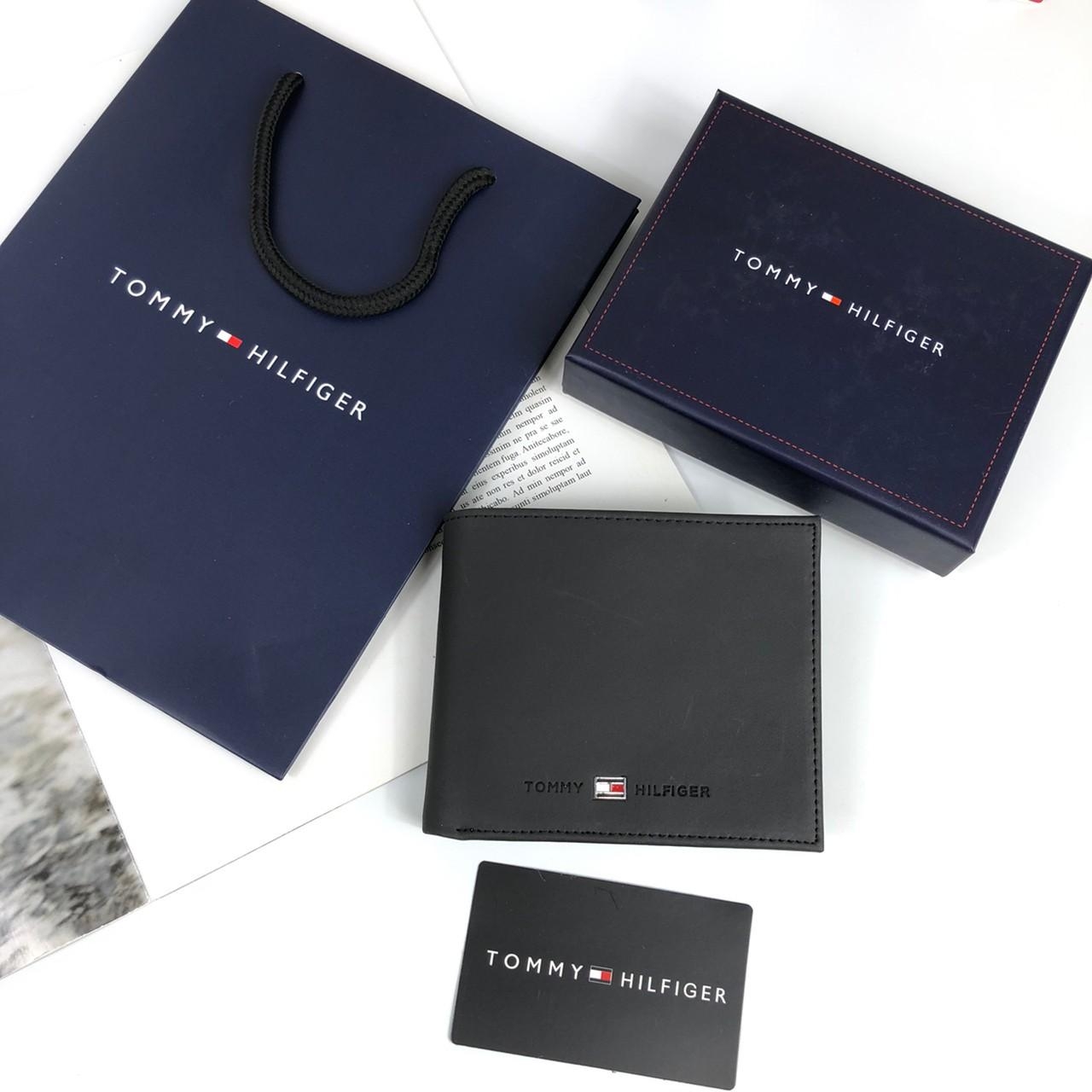 กระเป๋าสตางค์ผู้ชายไฮโซเท่ห์ๆ สมาร์ทๆ ทอมมี่สีดำ TOMMY HILFIGER Short Wallet