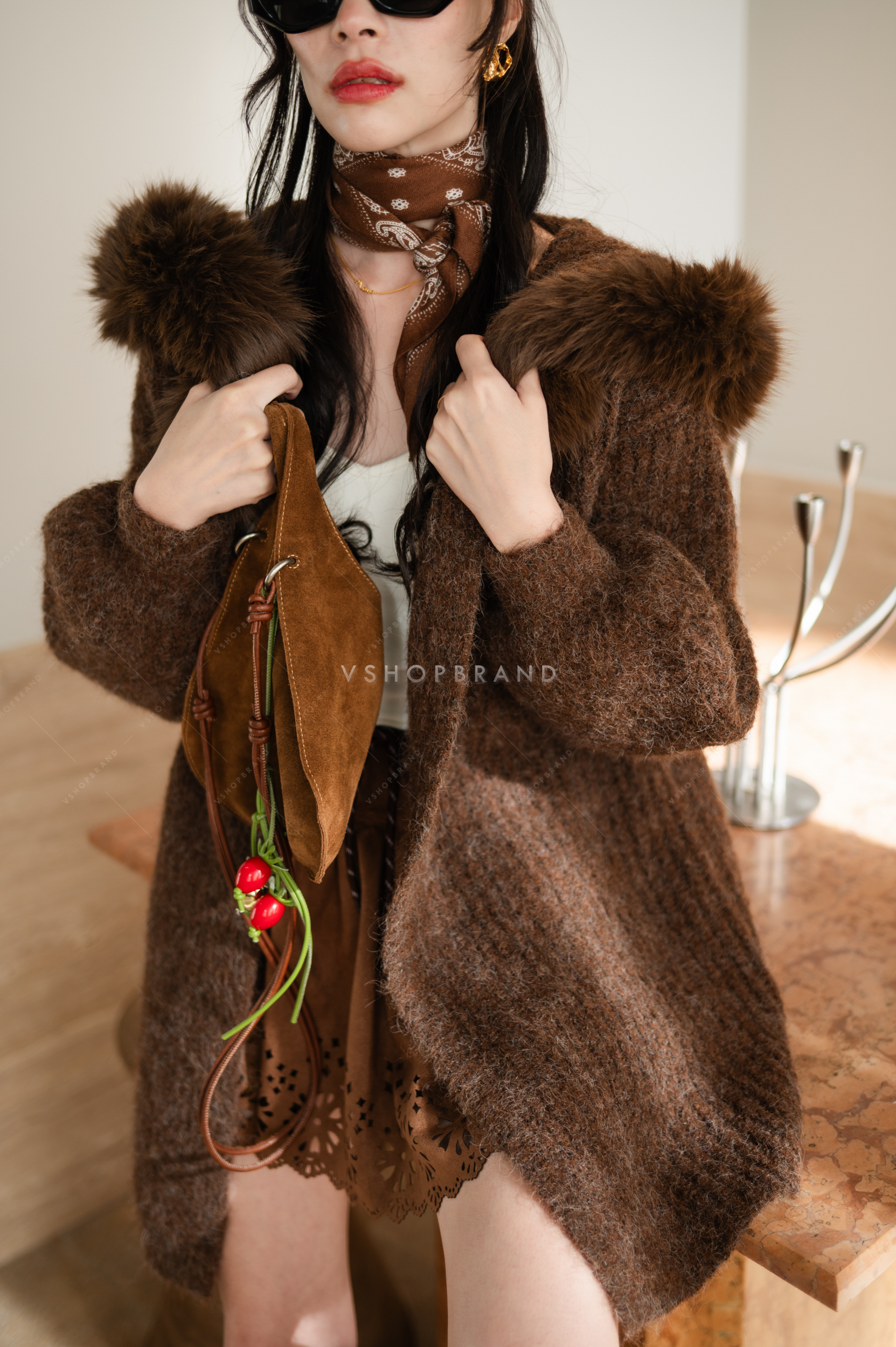 เสื้อคลุมแขนยาวฮู๊ด + ปกขนเฟอร์