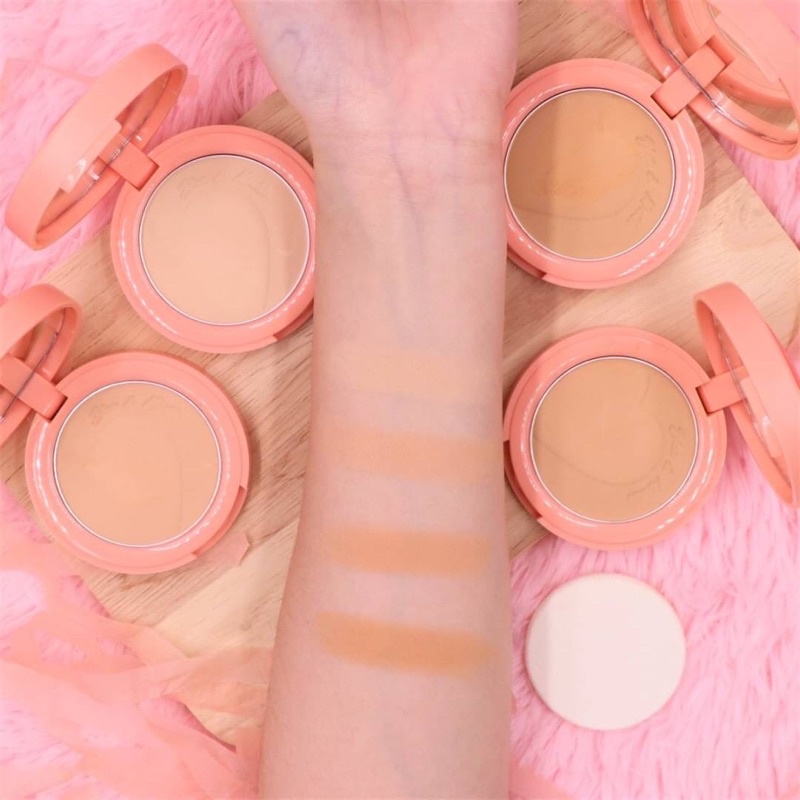 IN2IT Blur & Matte Pressed Powder SPF 20 PA++ 6g แป้งผสมรองพื้น