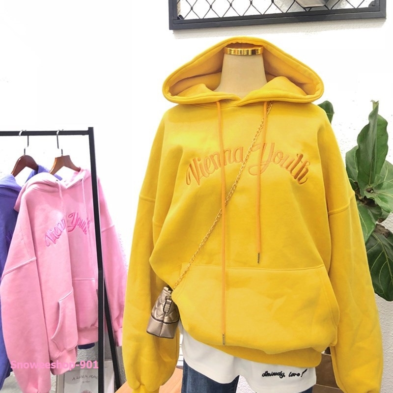 เสื้อฮู้ดกันหนาวบุขนหนาทรงเบสิคกระเป๋าคู่หนาเหมาะกับอุณหภูมิ 10 ถึง 20 องศา