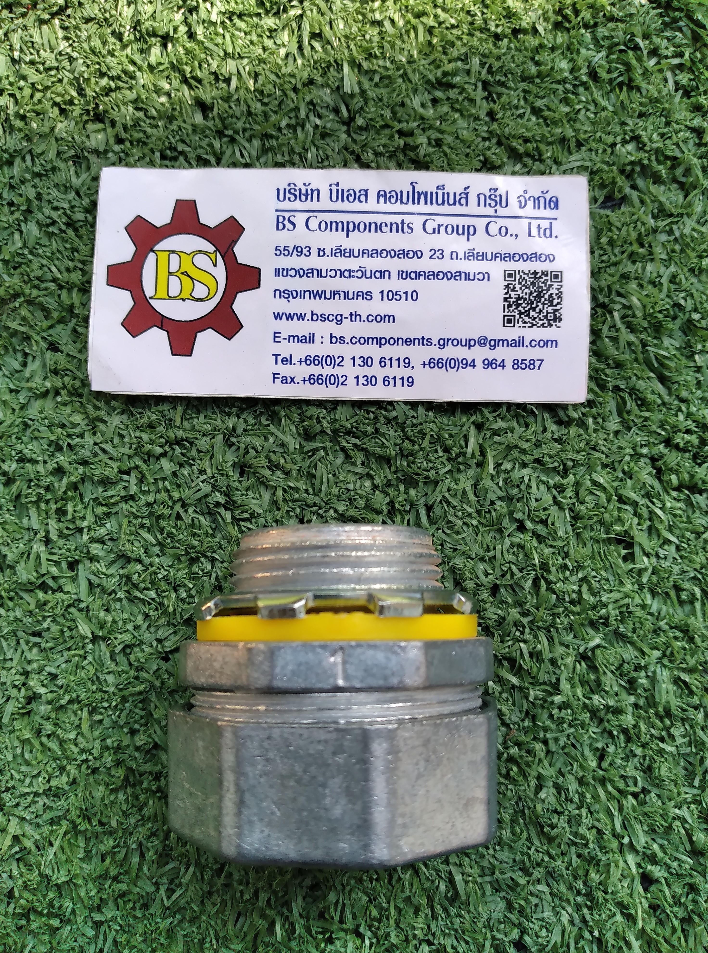 SEC : คอนเนคเตอร์ท่ออ่อนกันน้ำ สีเทา ตรง 1"