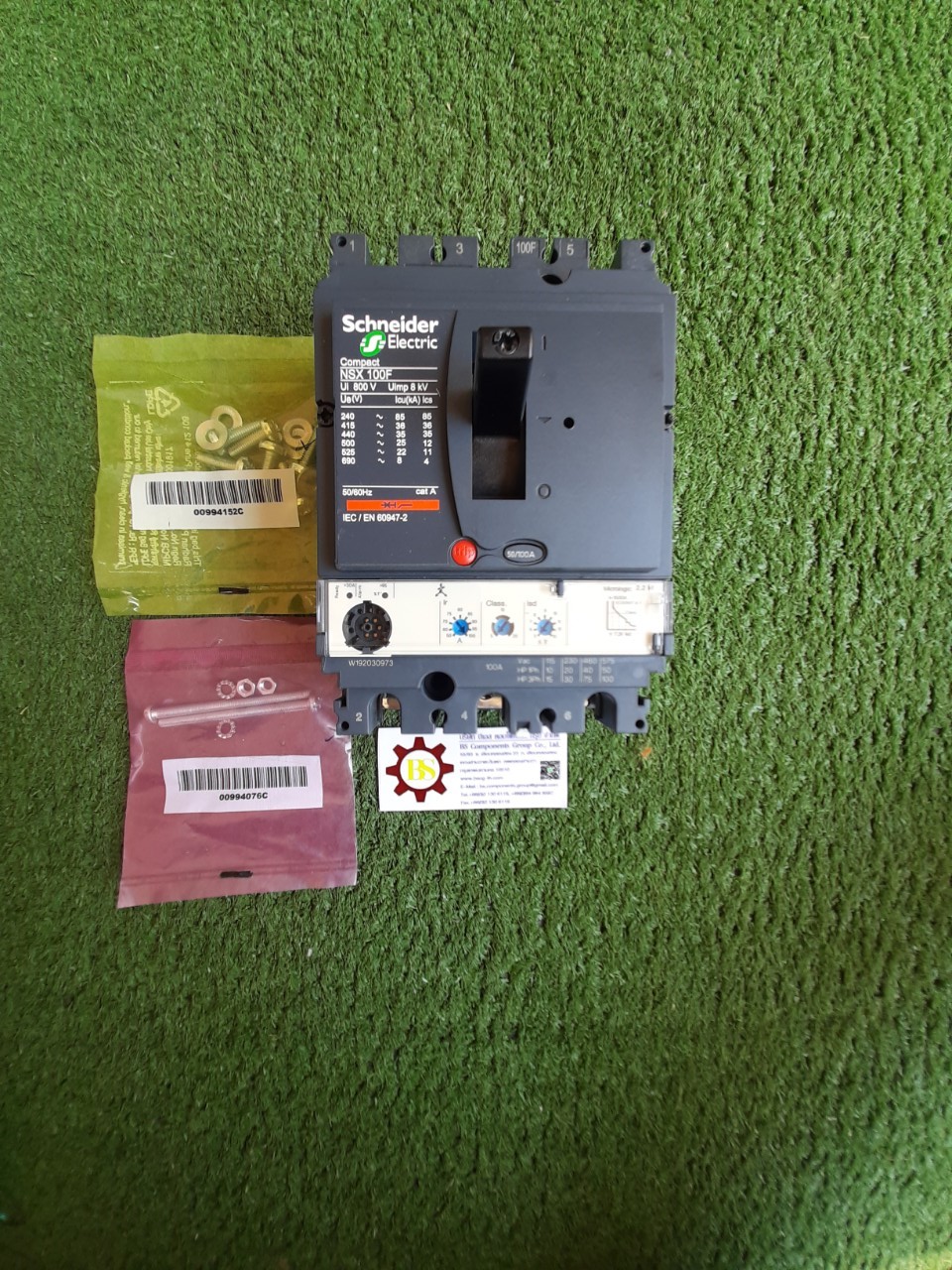 Schneider : MCCB LV429825 NSX100F 100A