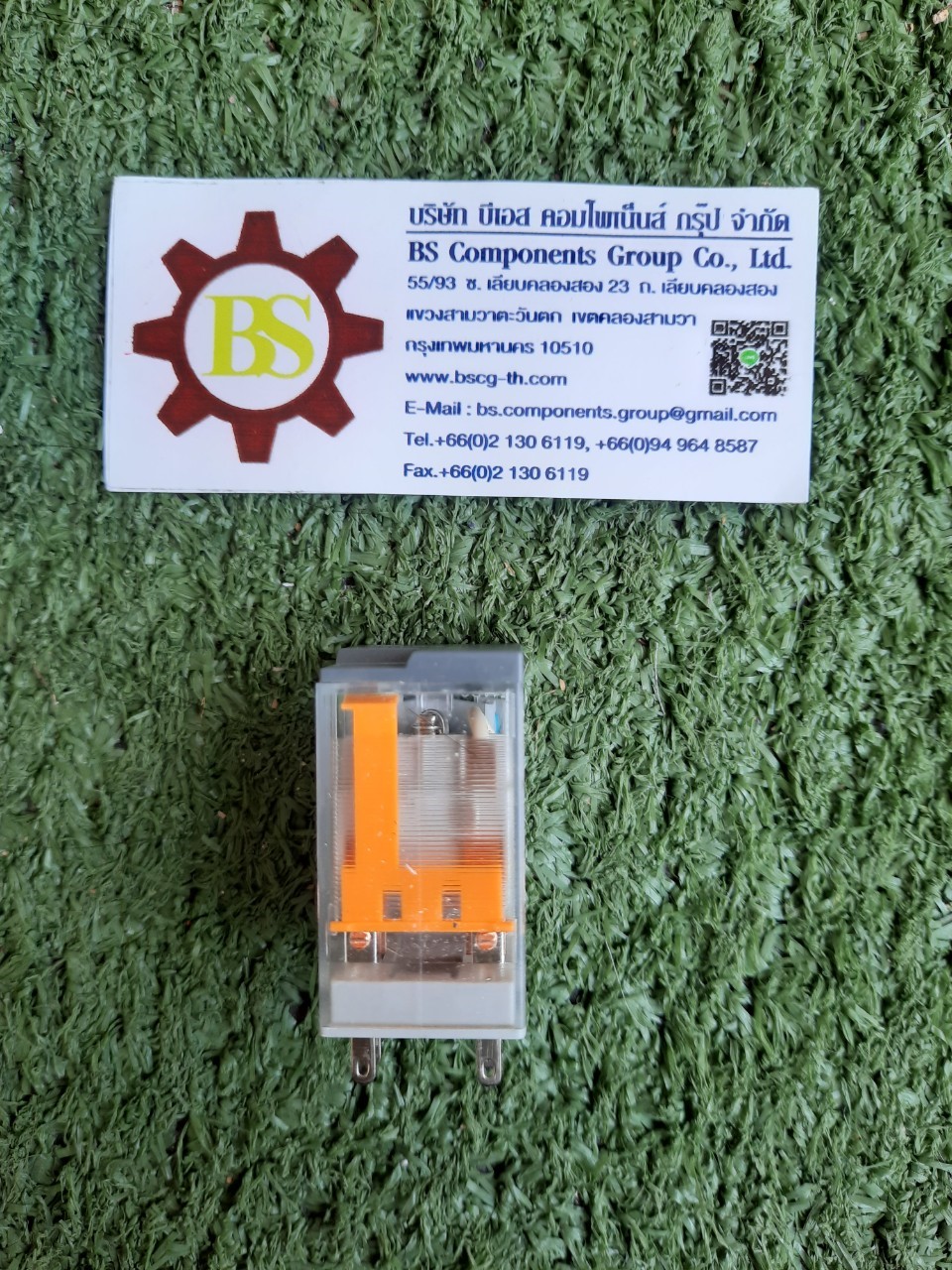 Schneider : Relay RXM2LB2BD 2C/O +LED 5A Coil 24VDC