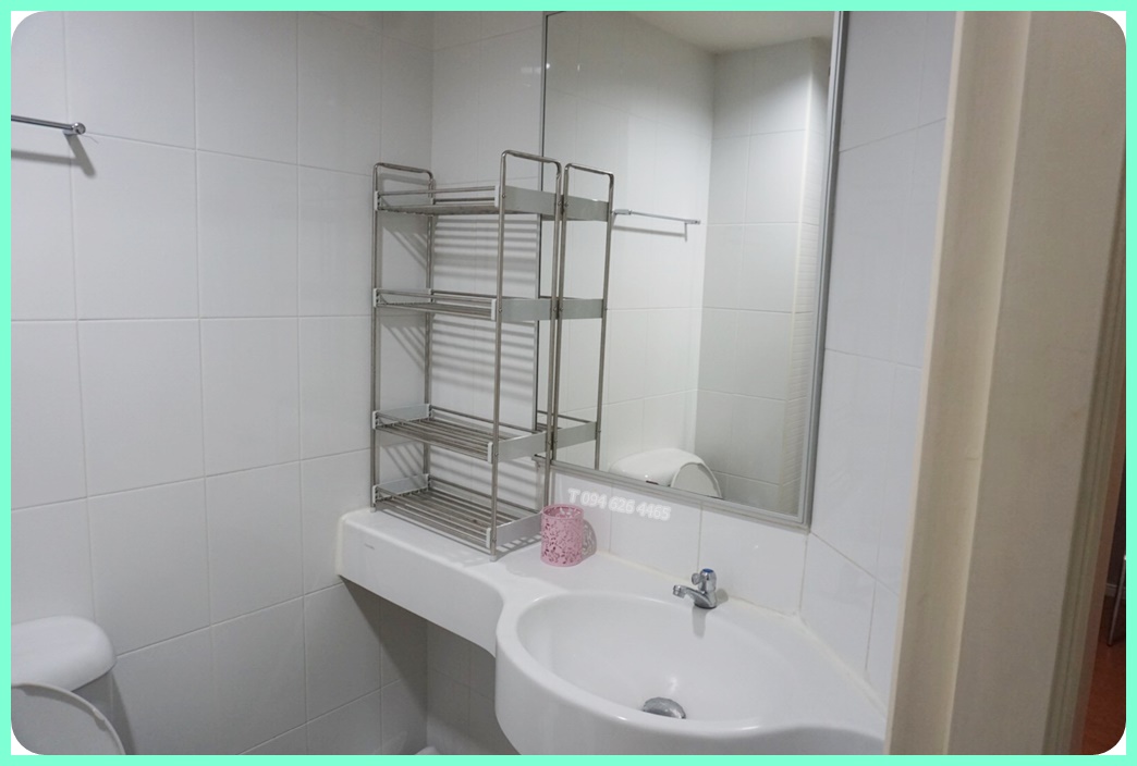 ให้เช่า คอนโด ลุมพินี คอนโดทาวน์ นิด้า - เสรีไทย ขนาด 22 ตรม. ติดถนนใหญ่ เฟอร์ครบ เครื่องใช้ไฟฟ้าครบ มีเครื่องซักผ้า พร้อมเข้าอยู่