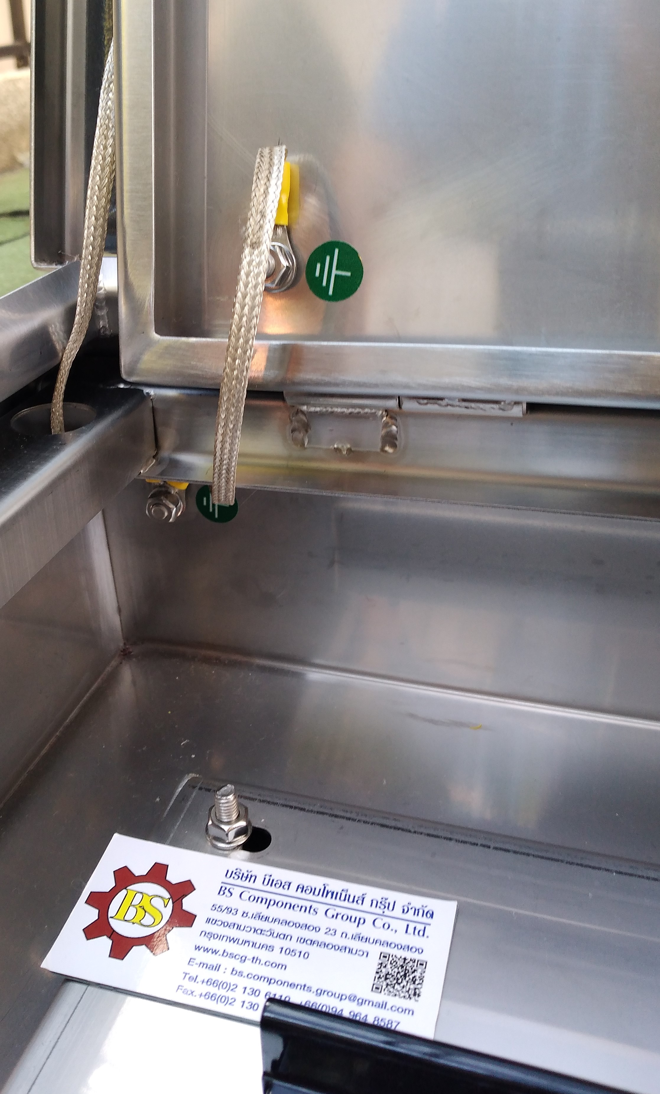 LOAD CENTER 100A ตู้โหลดสแตนเลส 304 ฝา 2 ชั้นทึบ หลังคาสโลป W450xH805xD150mm. (42ช่อง)