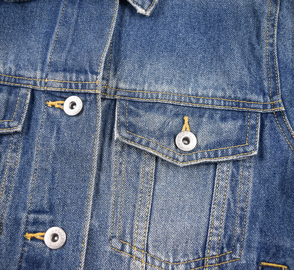 GUแท้ รอบอก 36 เสื้อแจ็คเก็ตยีนส์ ผู้หญิง จียู สียีนส์ เสื้อแขนยาว เนื้อผ้าดี