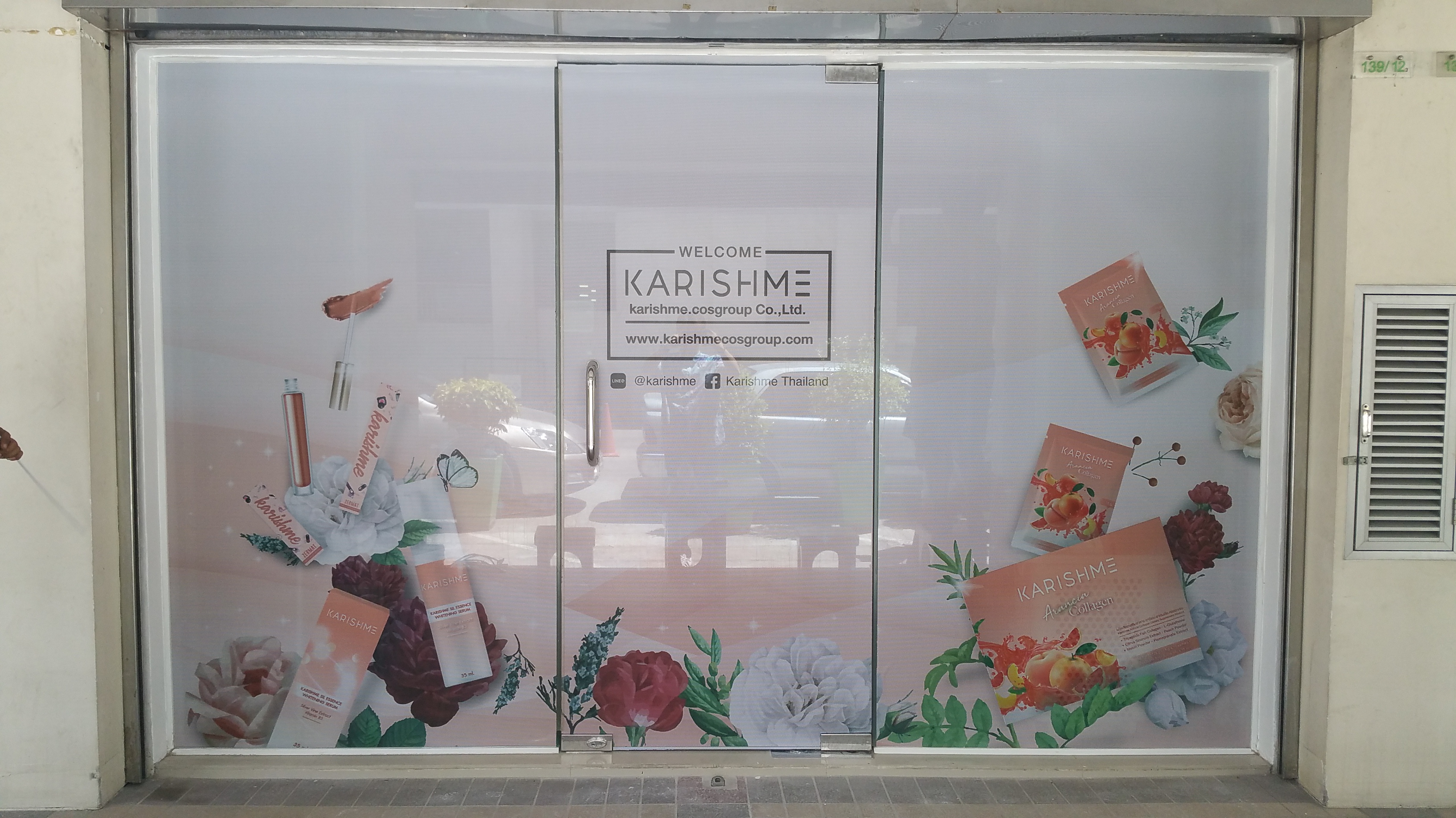 Sticker Indoor / Outdoor