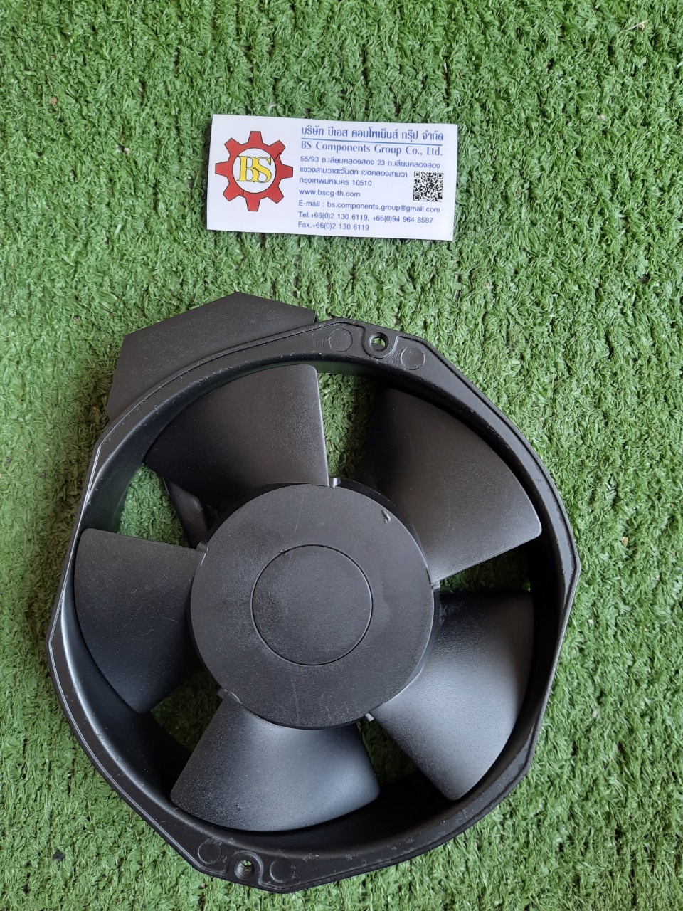 AC Axial Fans 100VAC 50/60Hz 172x150x38mm.Model : 5915PC-10T-B30