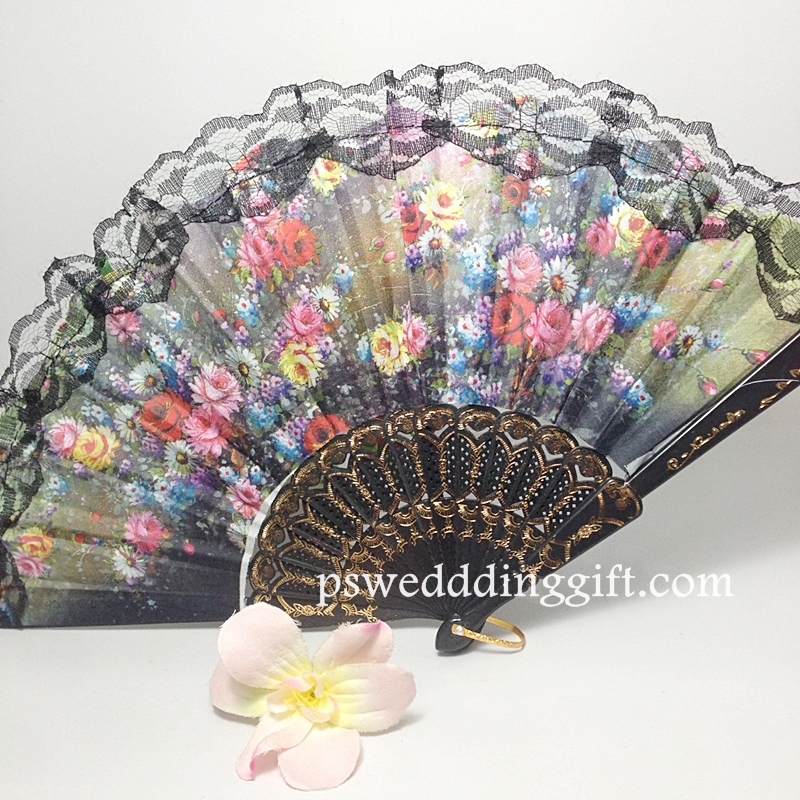 พัดลายหลุยส์สเปน แพ็คถุงแก้ว พร้อมป้ายชื่อ