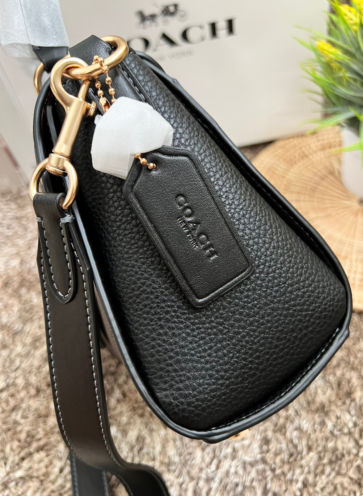กระเป๋าสะพายไฮโซเรียบหรูดูแพงแบรนด์เนมโค้ชขนาด 8.5 นิ้ว หนังแท้ Coach Morgan Top Handle Satchel ((CE569//CF321//CF322))