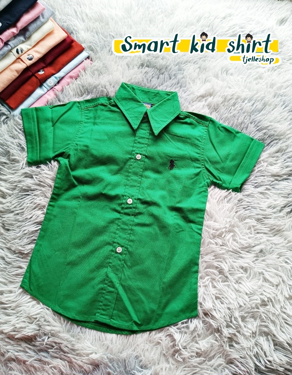 เสื้อเชิ้ตเด็ก แขนสั้น คอปก สีเขียว