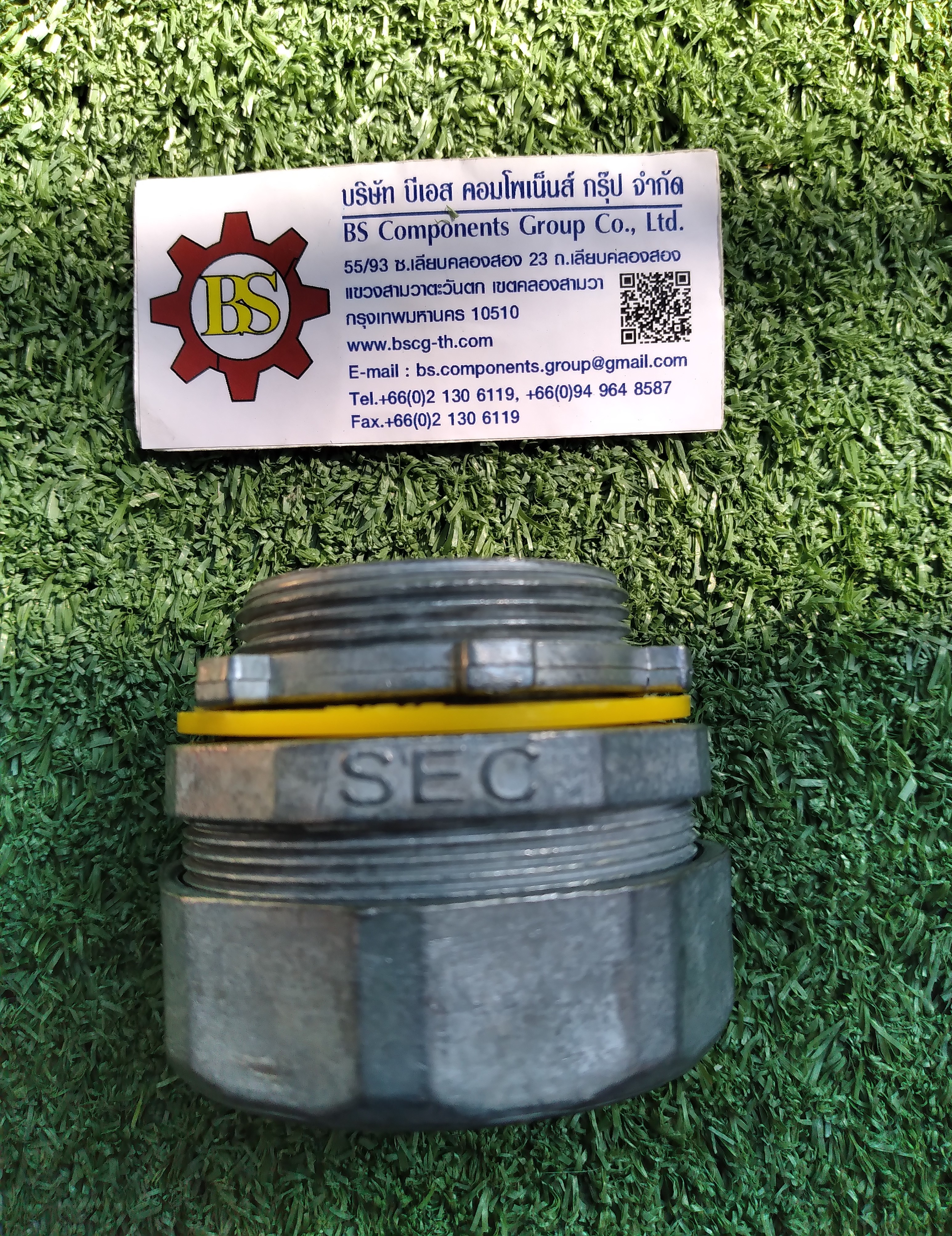 SEC : คอนเนคเตอร์ท่ออ่อนกันน้ำ สีเทา ตรง 1.1/2"