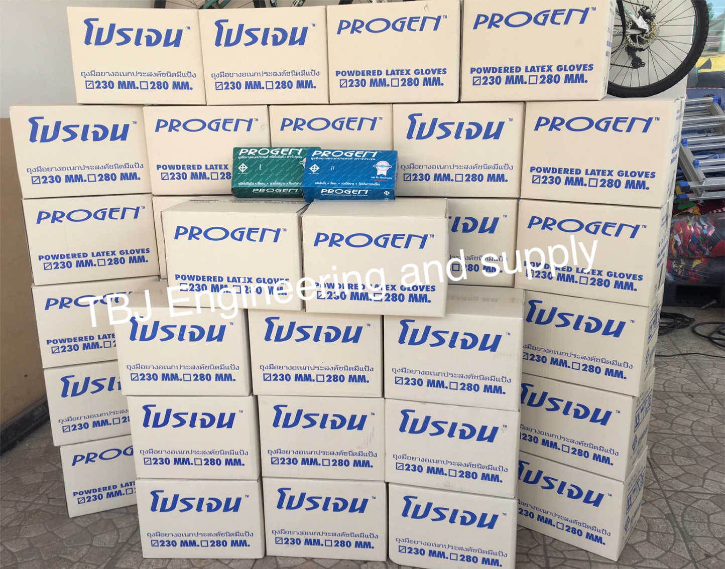 ถุงมือยางไนไตร สีฟ้า Brand : Crystal