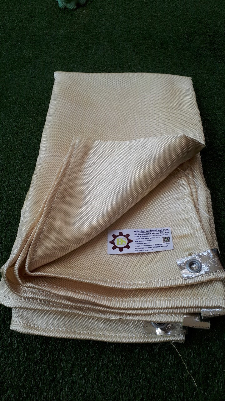 ผ้ากันไฟ ไฟเบอร์กลาส 550-650C. 0.8mmx100.x200cm