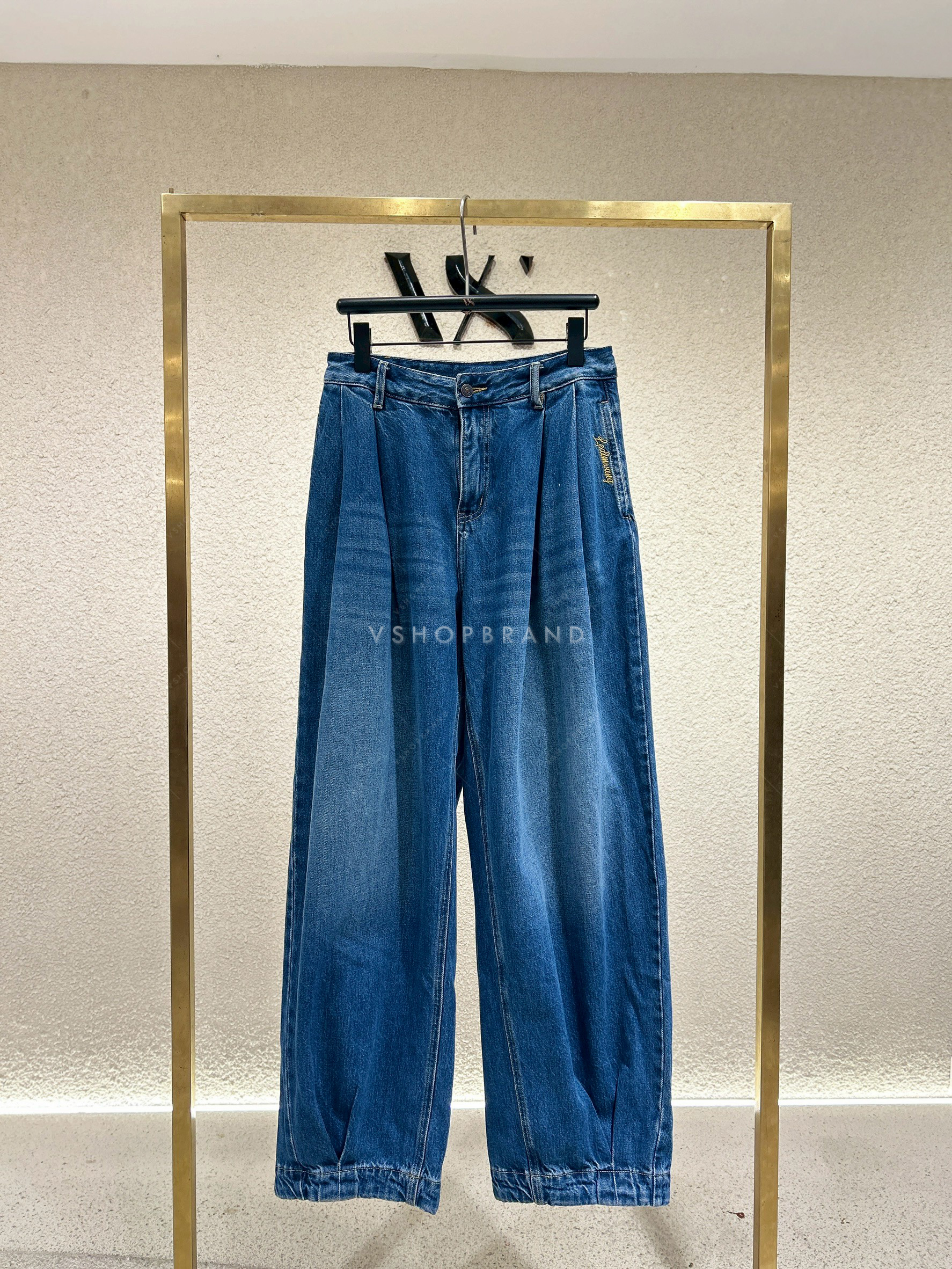 กางเกงยีนส์ขายาวจับจีบชาย