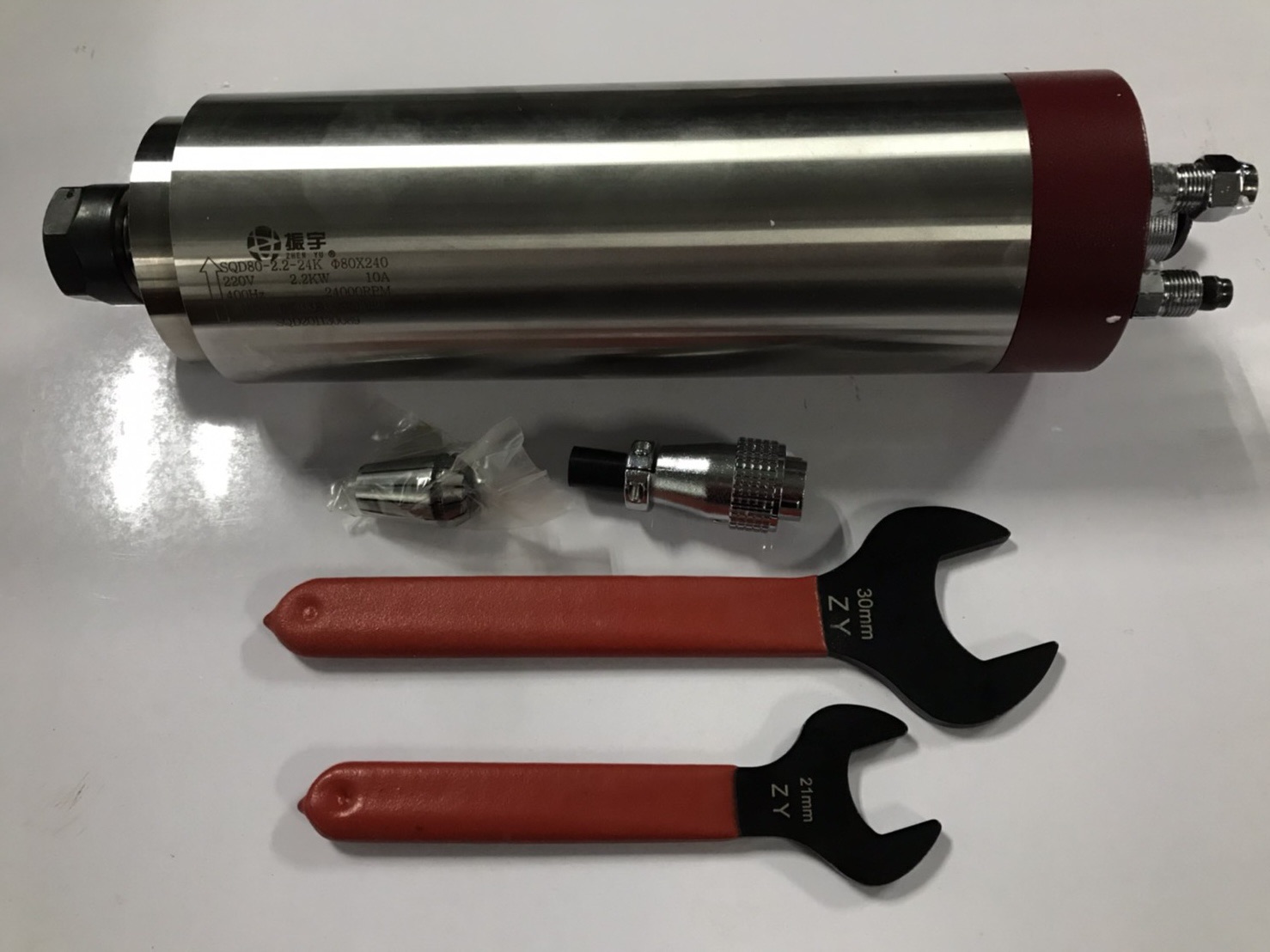 Spindle Motor Ceramic Bearing 2.2KW water cooling 24,000 RPM/ 0-400 HZ 220VAC