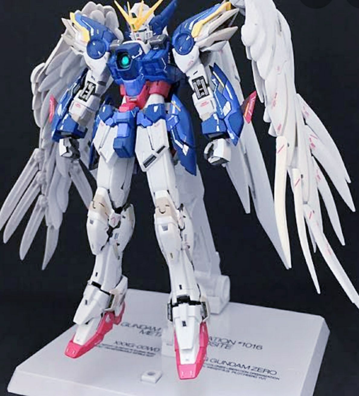 Wing Gundam Zero