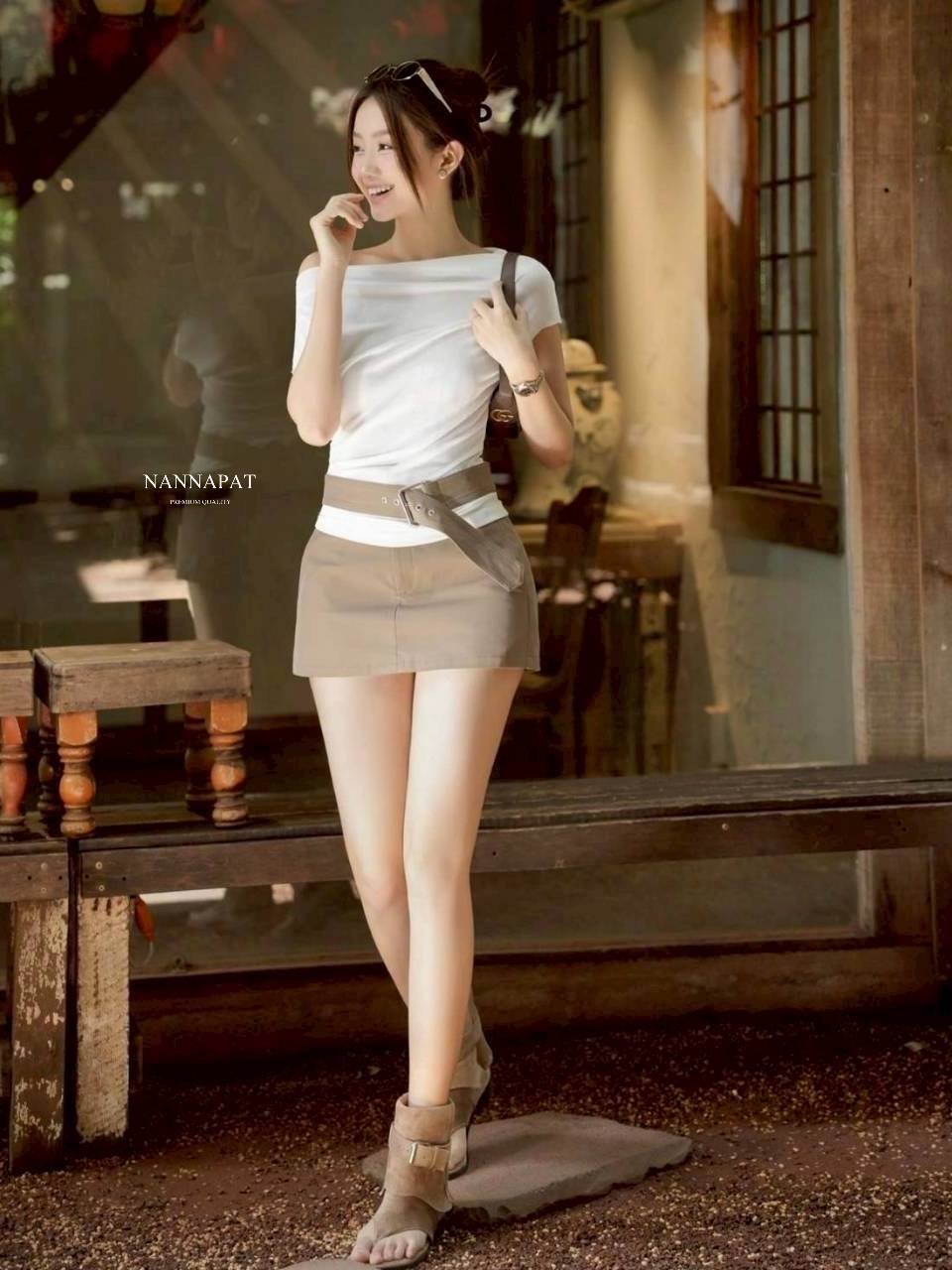 SET 3 ชิ้ เสื้อไหล่เบี่ยงสุดฮอต ผ้ายืดนุ่มใส่สบาย มาคูกับกระโปรงเอวสับ ผ้าดีมาก พร้อมซับในกางเกงไม่ต้องกลัวโป๊นะคะ ไม่พอ ยังมีเข็มขัดผ้ามาให้ใส่แม็ชเท่ๆ