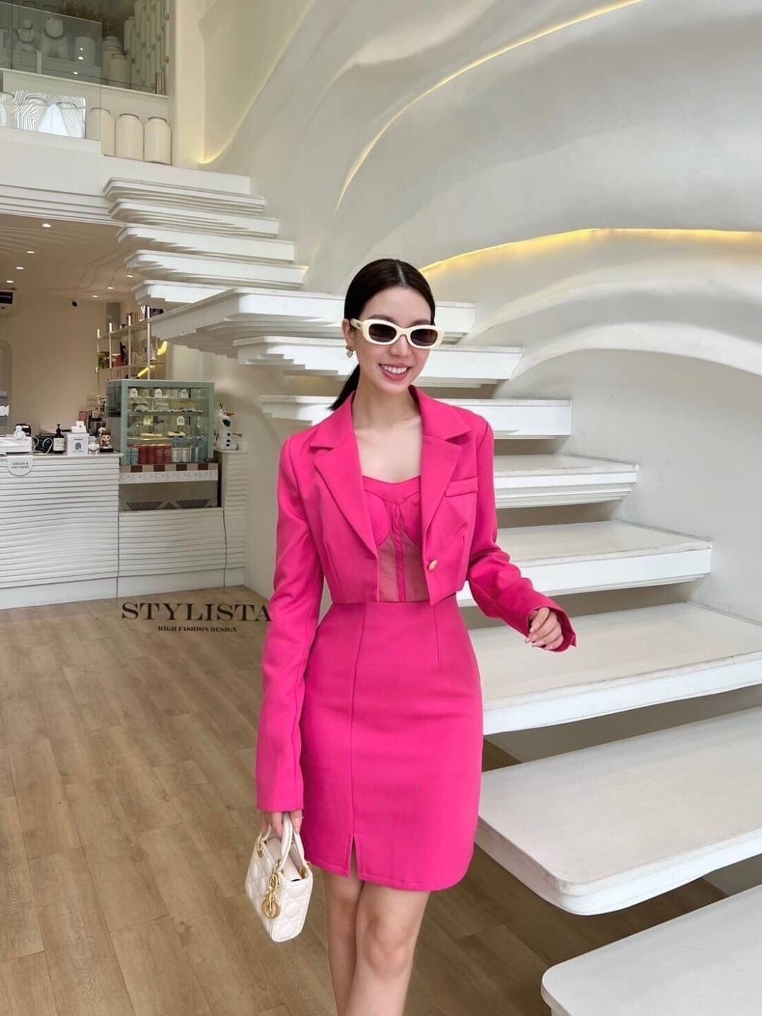 ชุดเซต 2 ชิ้น เดรส +เสื้อคลุมแขนยาวใส่สวยเรียบหรูดูดีมาก แพลตเทินดีงาม ใส่สวยเปะสุดๆ ของดีหมดไวนะคร๊า
