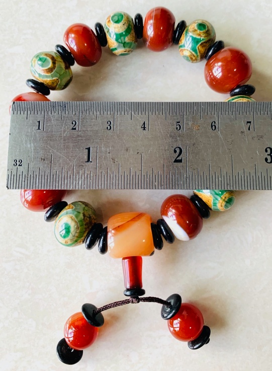 กำไลหินธิเบตสวยๆ ใส่เป็นเครื่องประดับ