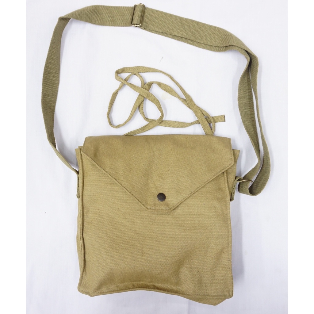 กระเป๋าใส่หน้ากากกันแก๊ส ทหารญี่ปุ่น สงครามโลก WW2 Japan Army Gas Mask Bag ร้าน BKK Militaria