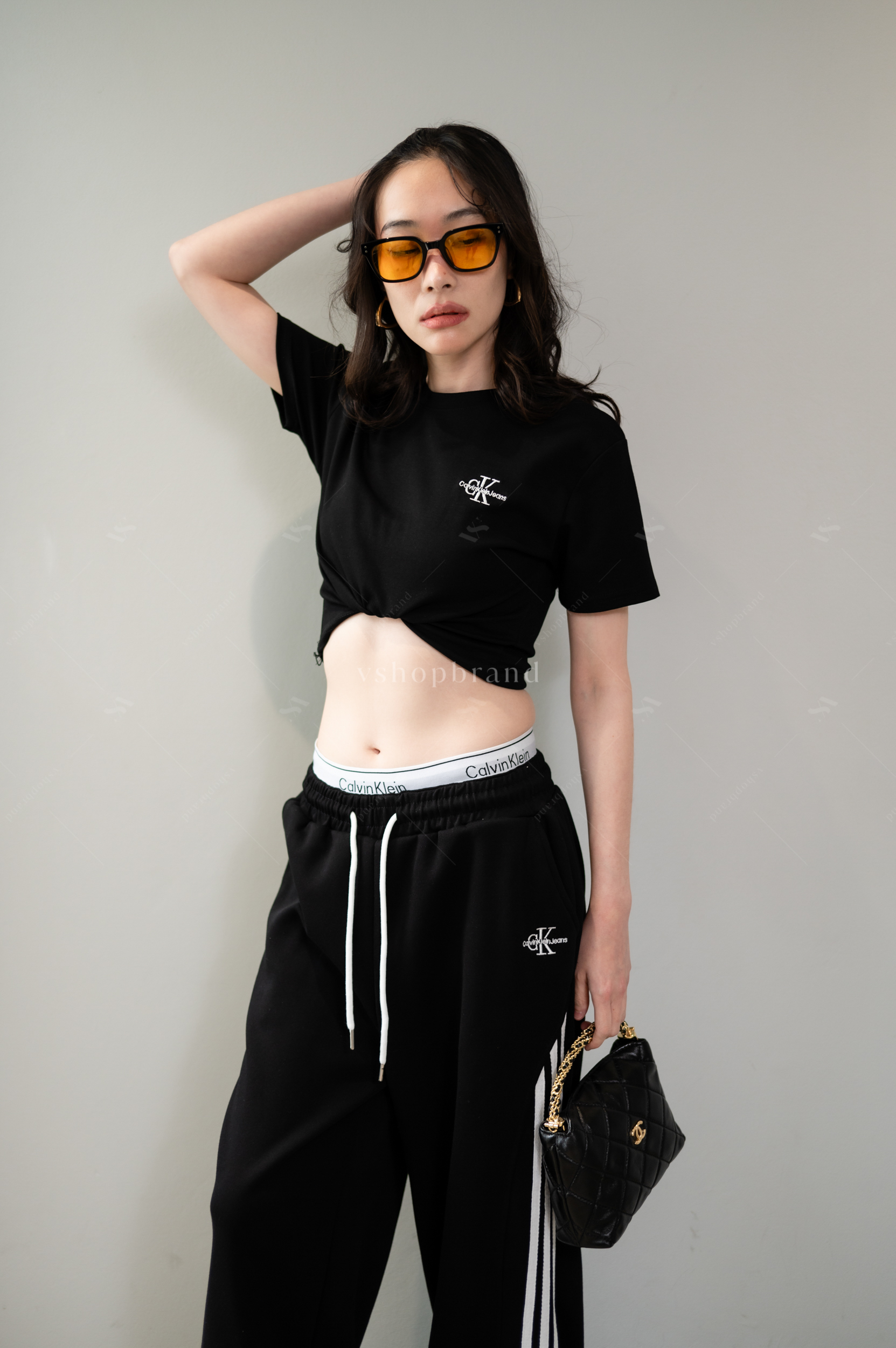 set ครอปแขนสั้นปัก ck อก+กางเกงขายาว