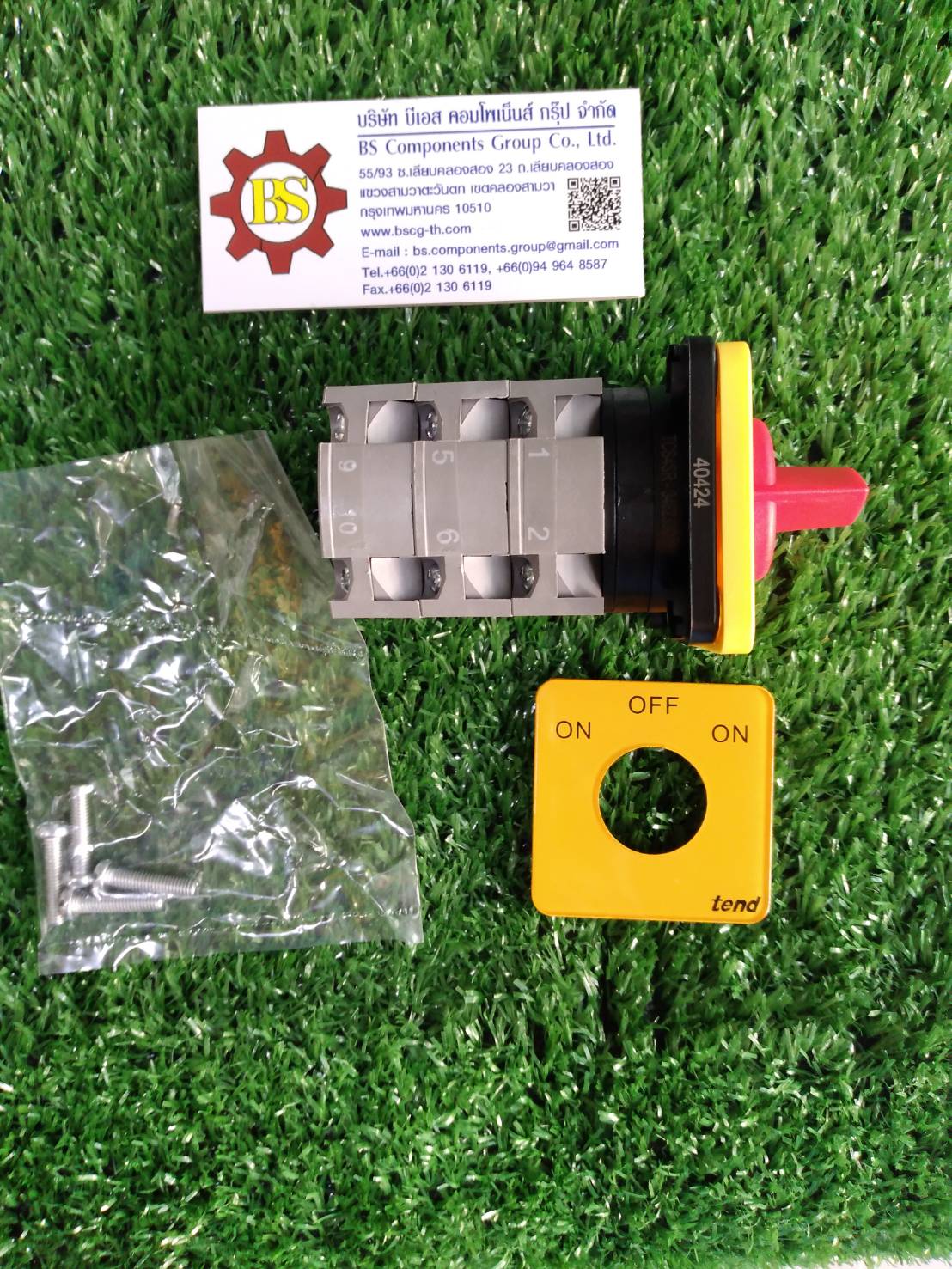 TEND : Cam Switch (16A) 3Position 48x48mm. (ON-OFF-ON) เหลือง/แดง TCS4SR346-2-3301