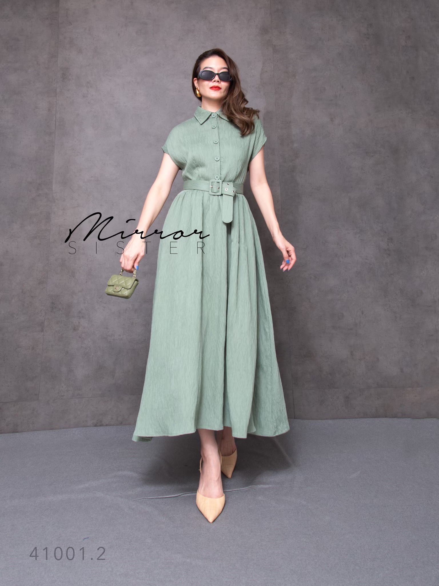 MiRRoRSiSTER's Sasa DReSS•• เดรสเชิ้ตแขนสั้น ใส่สวยง่ายeasywear แพทเทรินสวย ช่วงบนเป็นคอปกเชิ้ต มีก