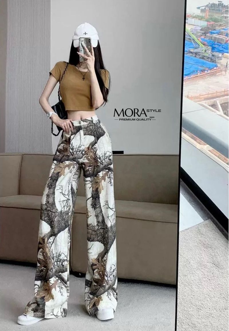 เซ็ต 2 ชิ้น เสื้อยืดครอป ผ้าใส่สบาย มาพร้อมกับกางเกงเอวสูงพิมพ์ลายแฟชั่น ทรงกระบอกงานพิมพ์ 3D เป็นอีกรุ่นที่ใส่แมทหรือแยกชิ้นได้หมดเลยค่าา