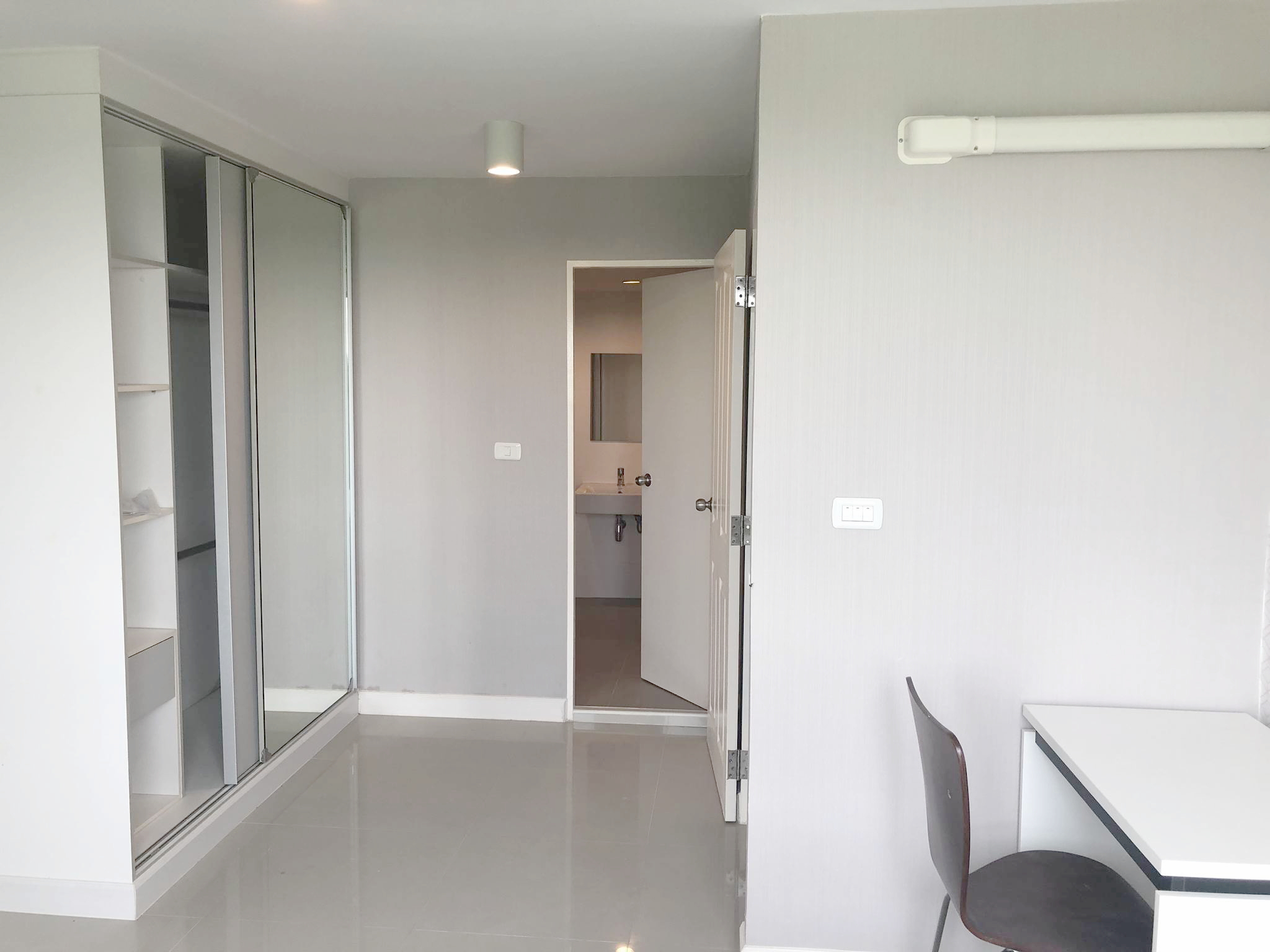 เปิดเช่า สวิฟท์ คอนโด เอแบค บางนา 2 ห้องนอน ห้องใหญ่ 44.16 ตร.ม.