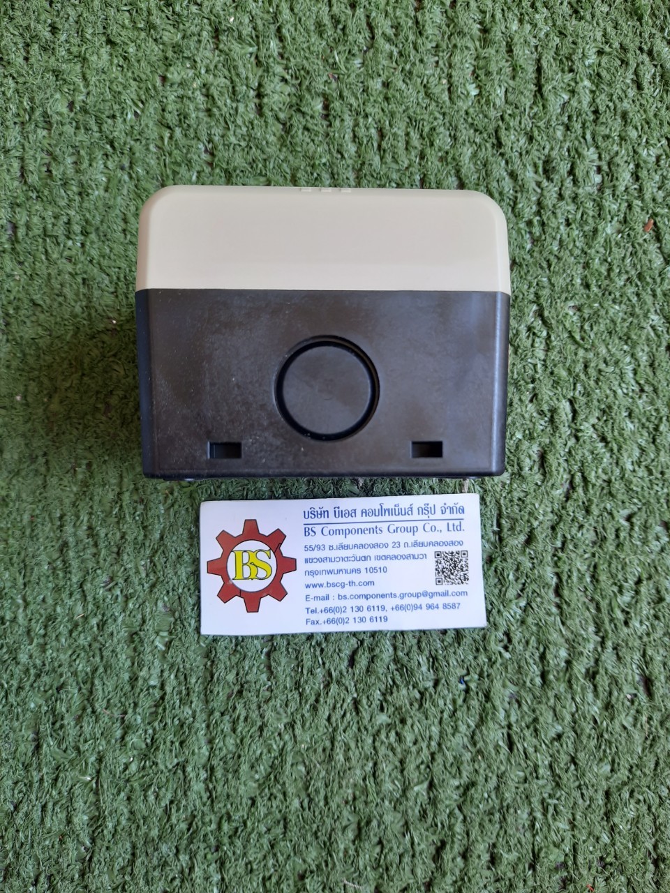 IDEC : กล่องคอนโทรล ฝาเทาขาว FB1W-111Z 1ช่อง