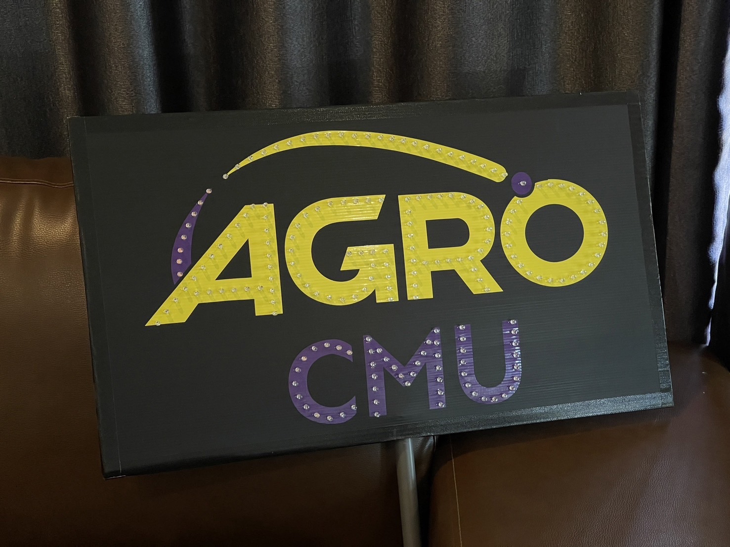 ป้ายไฟเชียร์ ขนาด 70 x 40 cm