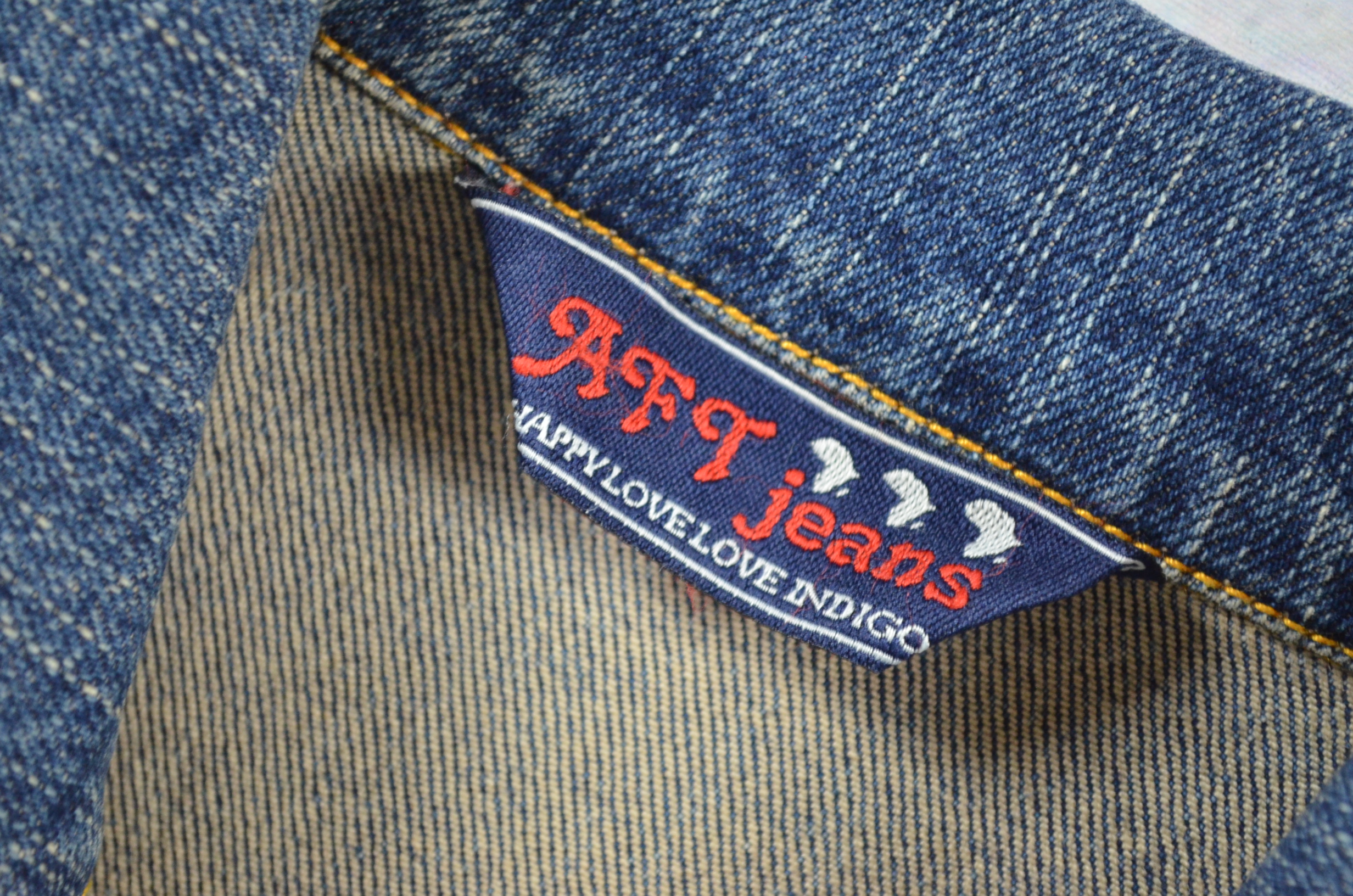 AFT Jeans อกจริง33' (XS) เสื้อแจ็คเก็ตยีนส์ เสื้อยีนส์แขนยาวหญิงชาย เนื้อผ้านุ่มทรงน่ารัก มีเป๋าข้างเป๋าในสวยมาก