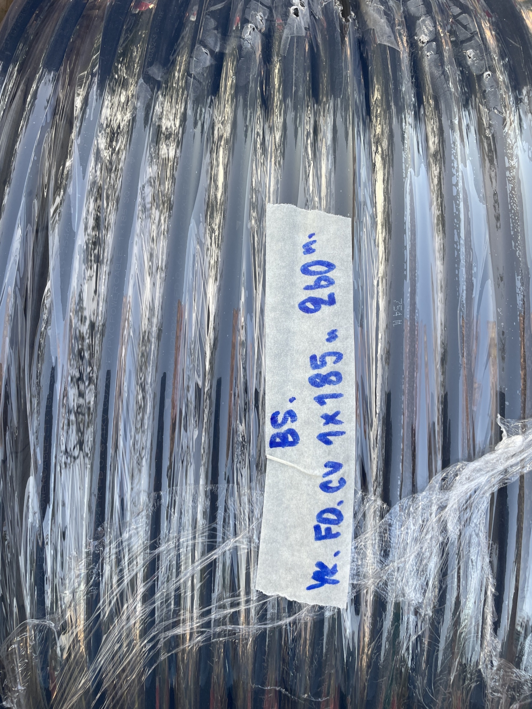 YAZAKI : สายไฟ FD-0.6/1KV-CV 1x185sqmm