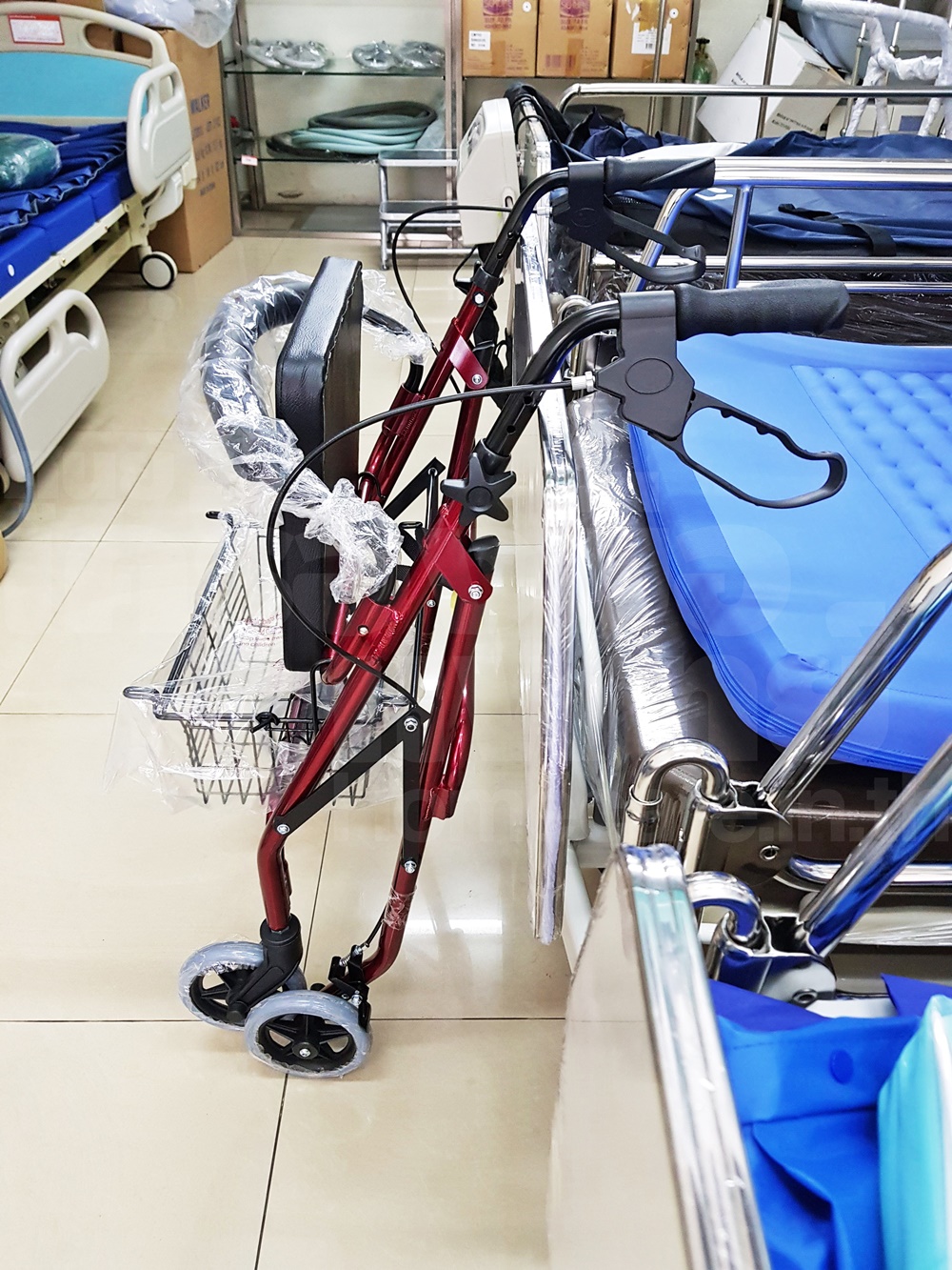 FS965LH Rollator รถหัดเดิน