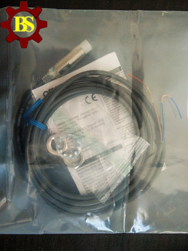 OMRON : PROXIMTY SENSOR E2E-X8MD2